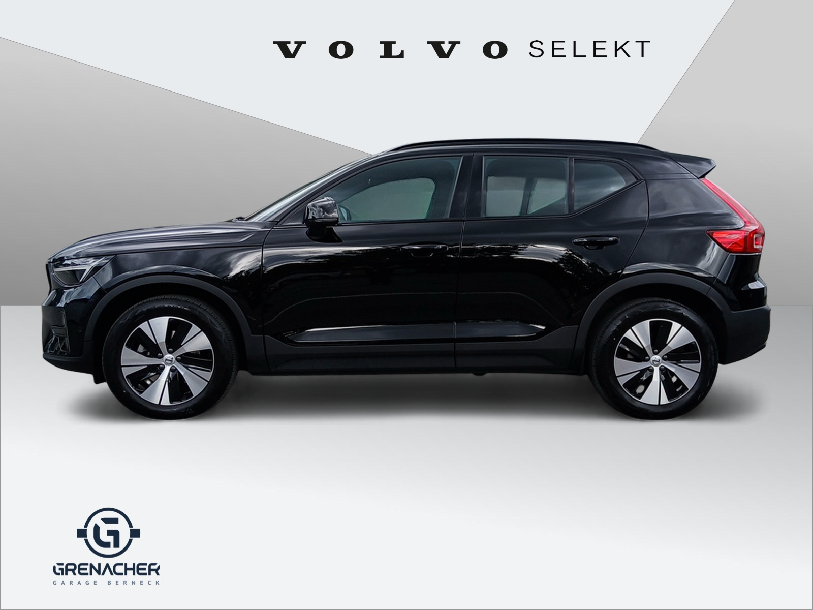 VOLVO XC40 2.0 B4 MH Plus Dark AWD-image-2