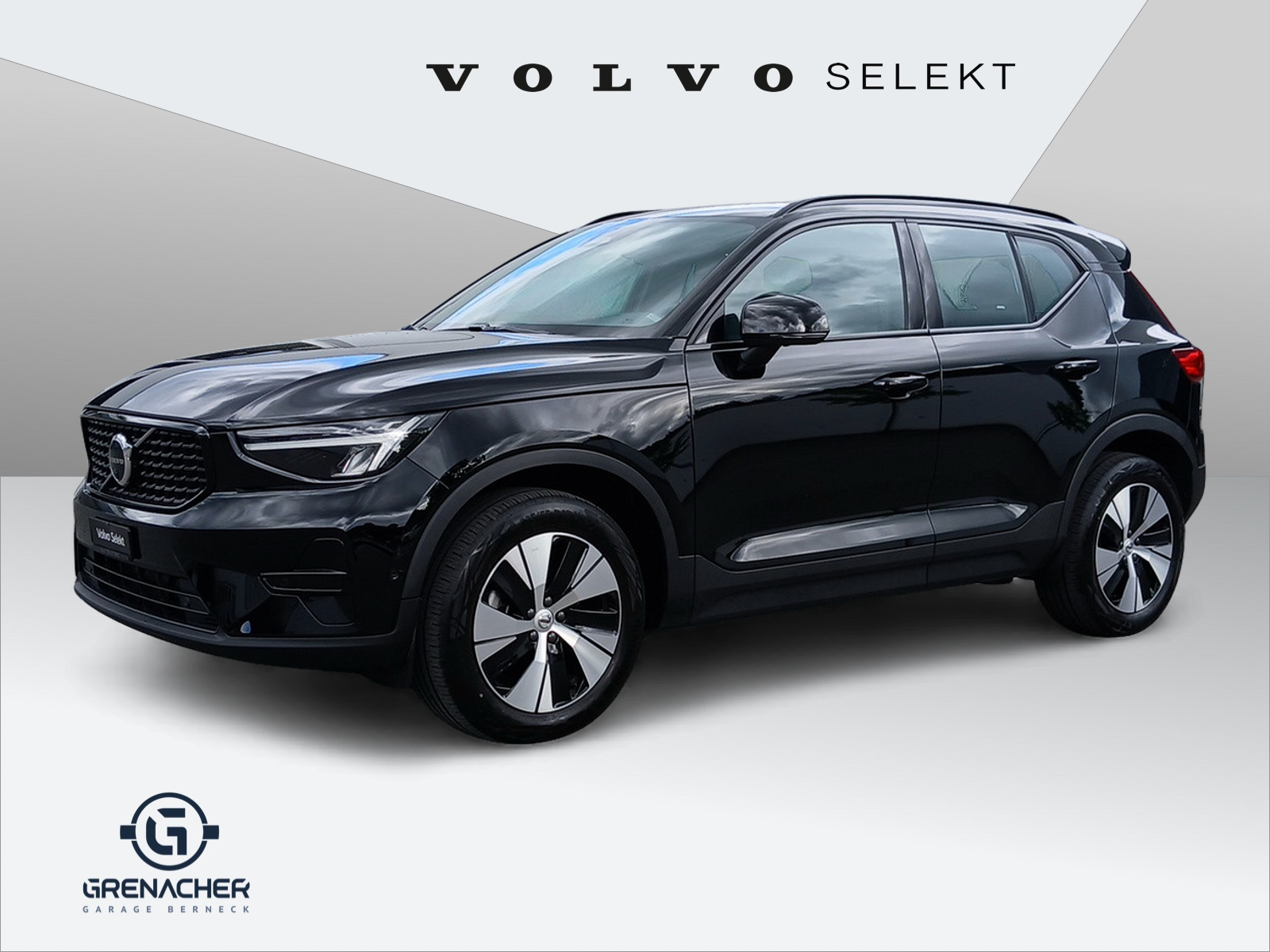 VOLVO XC40 2.0 B4 MH Plus Dark AWD-image-0