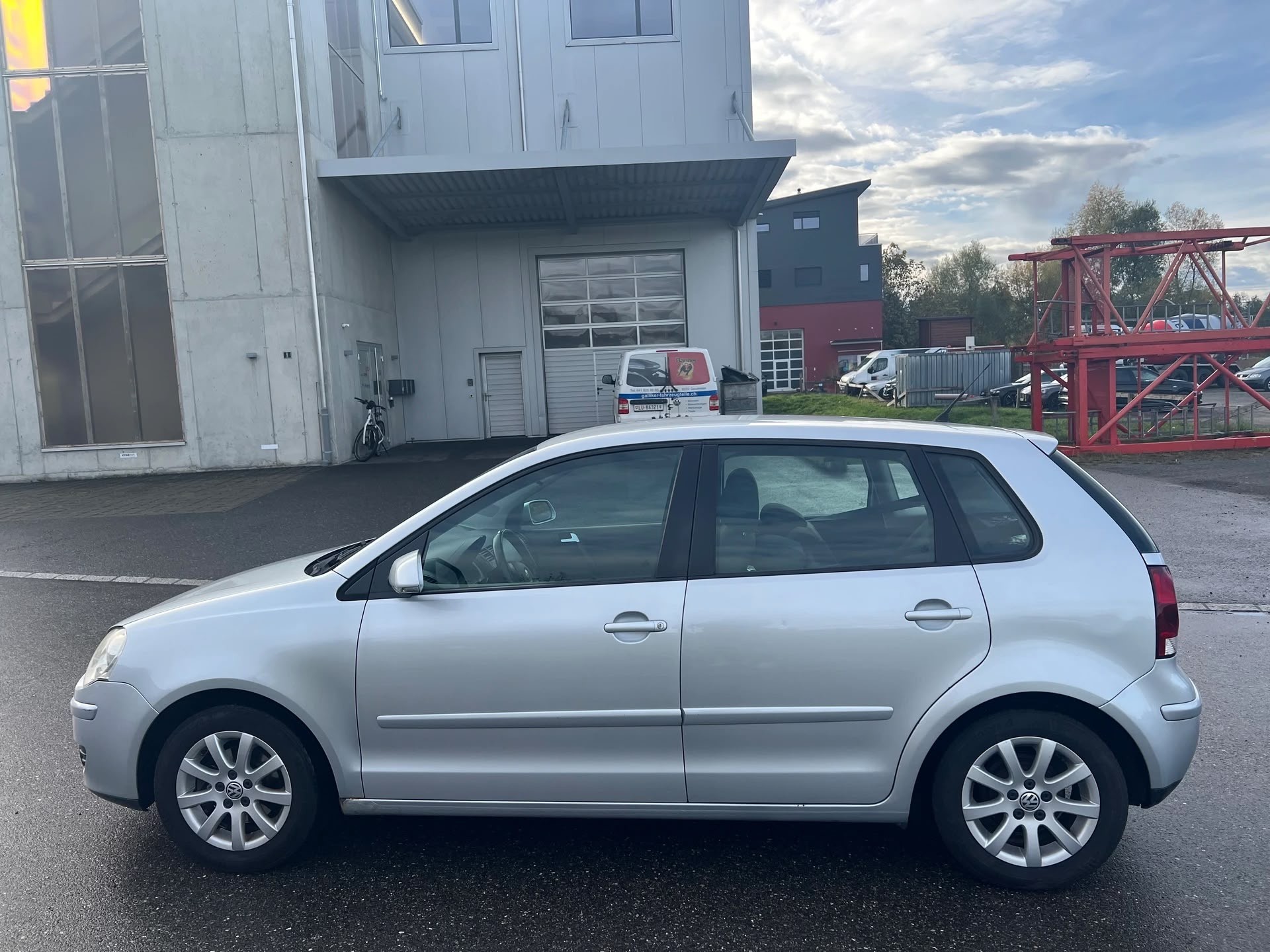 VW Polo 1.4 16V Young&Fresh-image-4