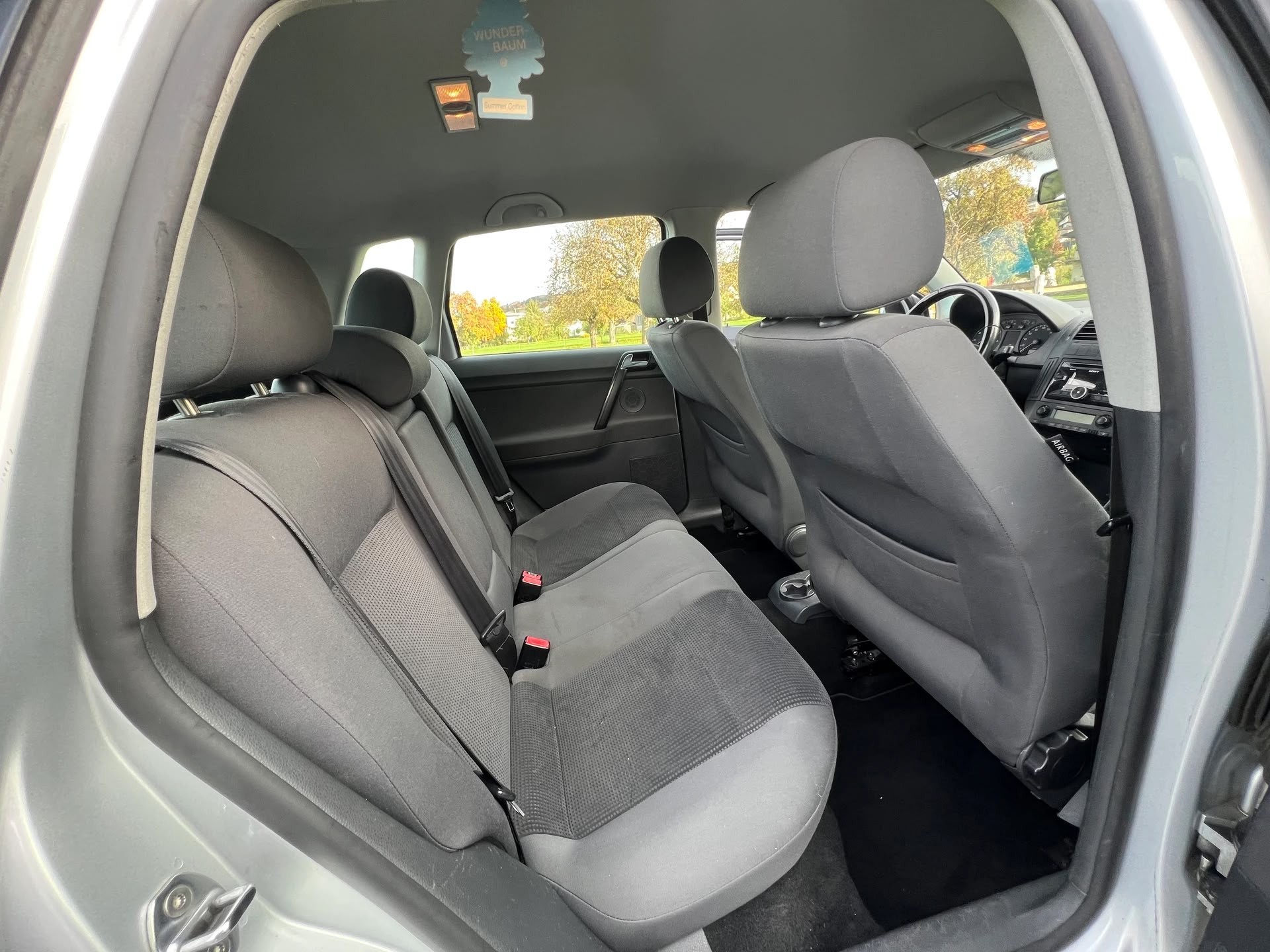 VW Polo 1.4 16V Young&Fresh-image-11