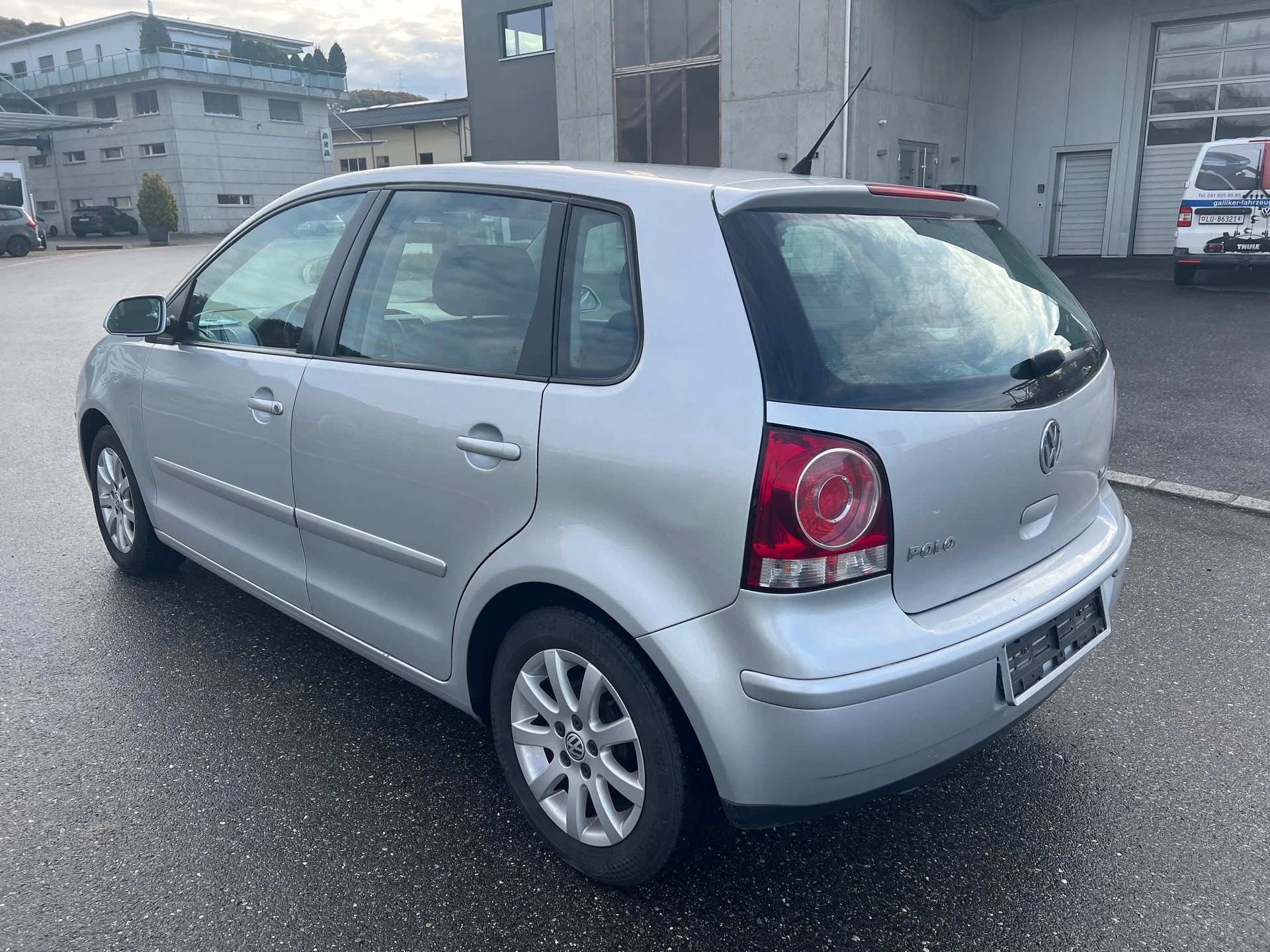 VW Polo 1.4 16V Young&Fresh-image-7