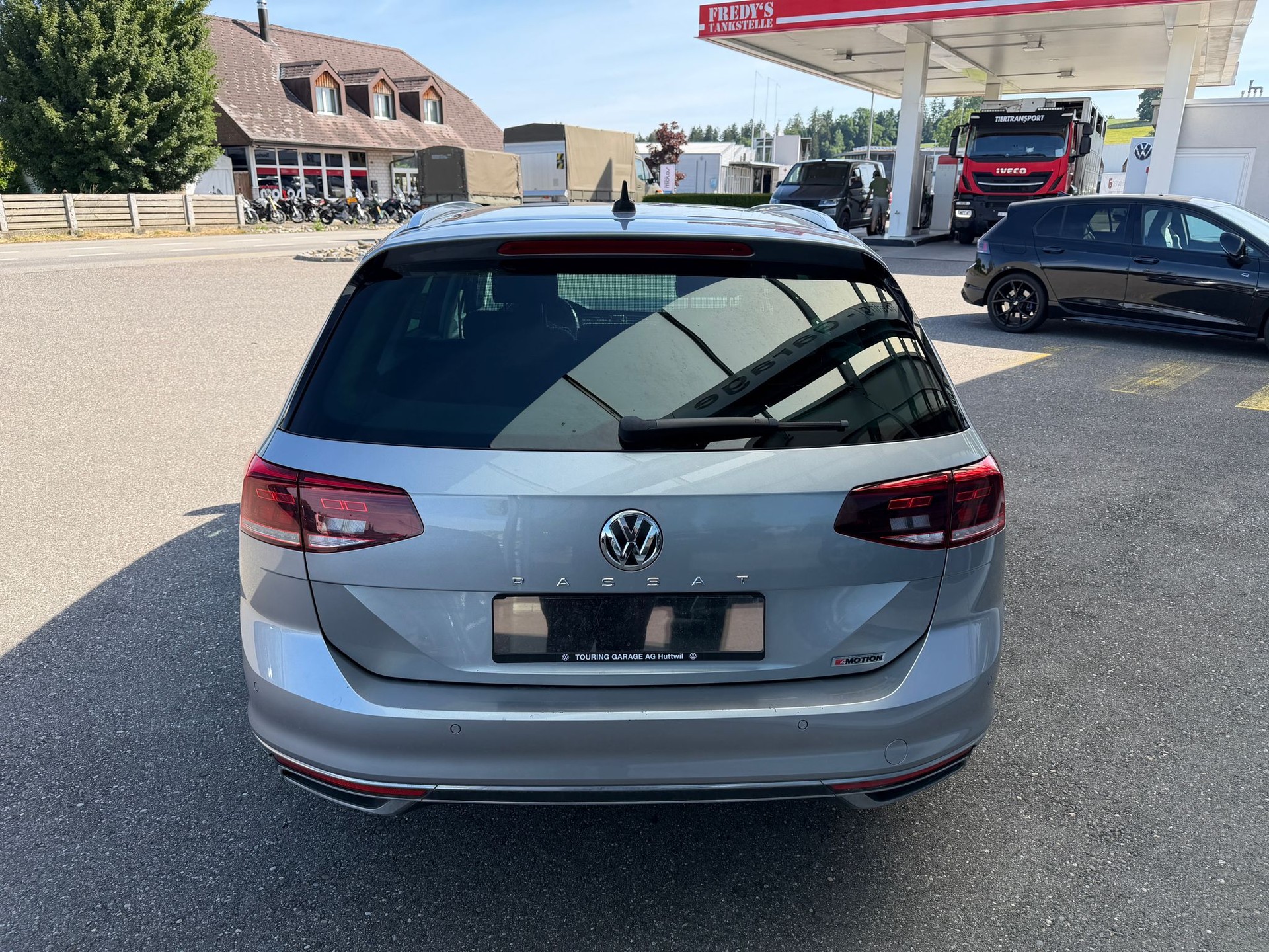 VW Passat 2.0 TDI BMT Elegance 4Motion DSG-image-3