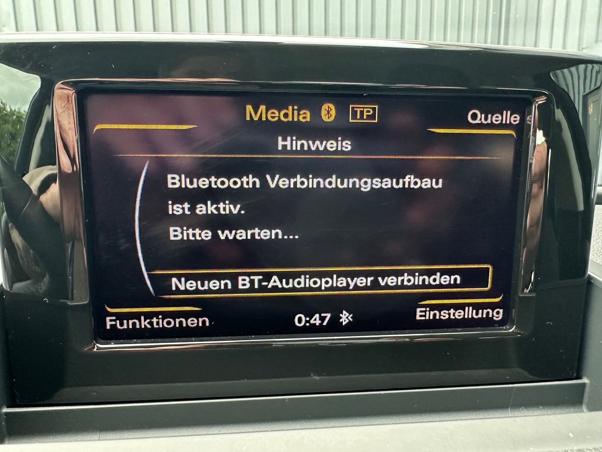 AUDI Q3 2.0 TFSI quattro-image-24