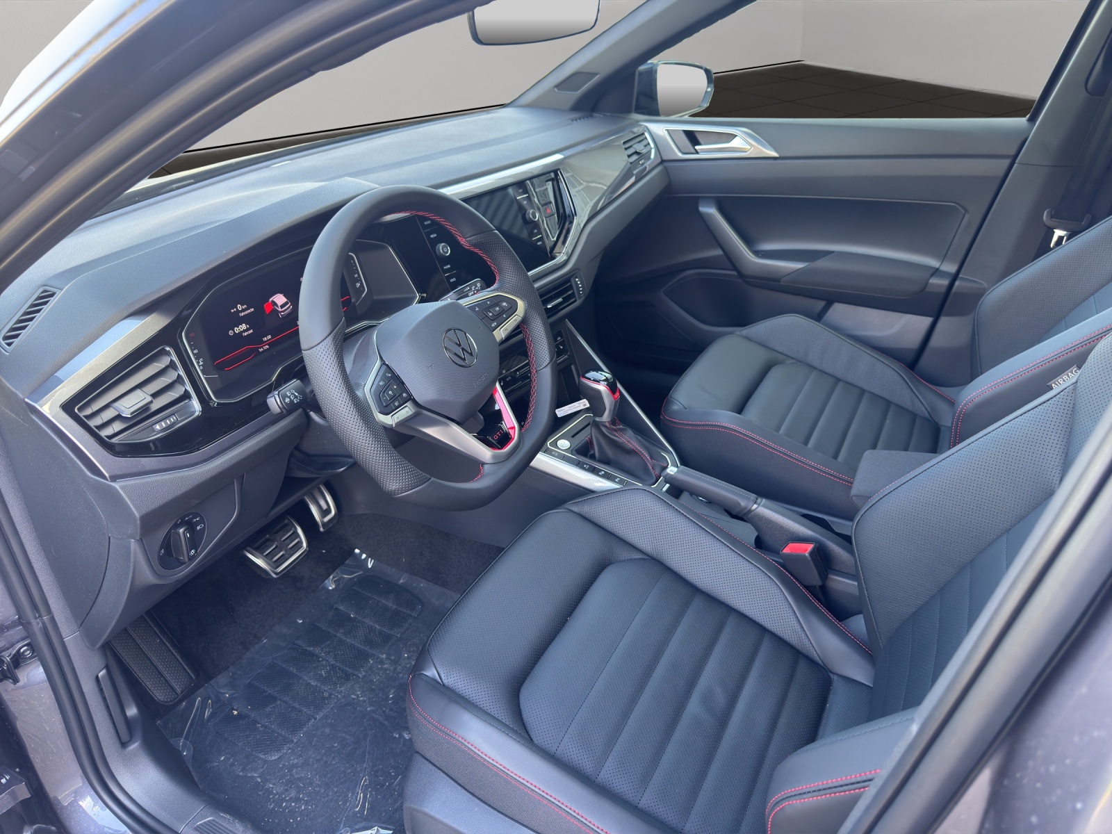 VW Polo 2.0 TSI GTI DSG-image-3