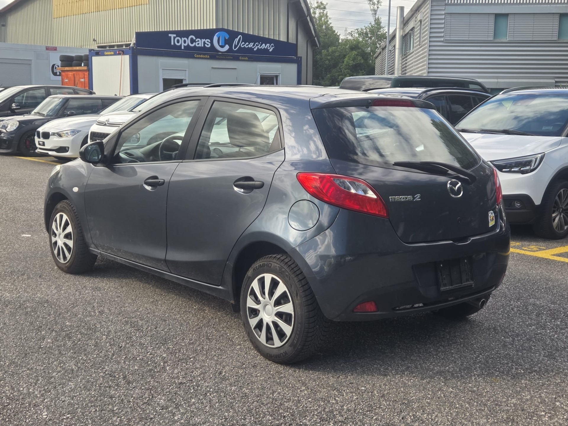 MAZDA 2 1.3i 16V Confort-image-3