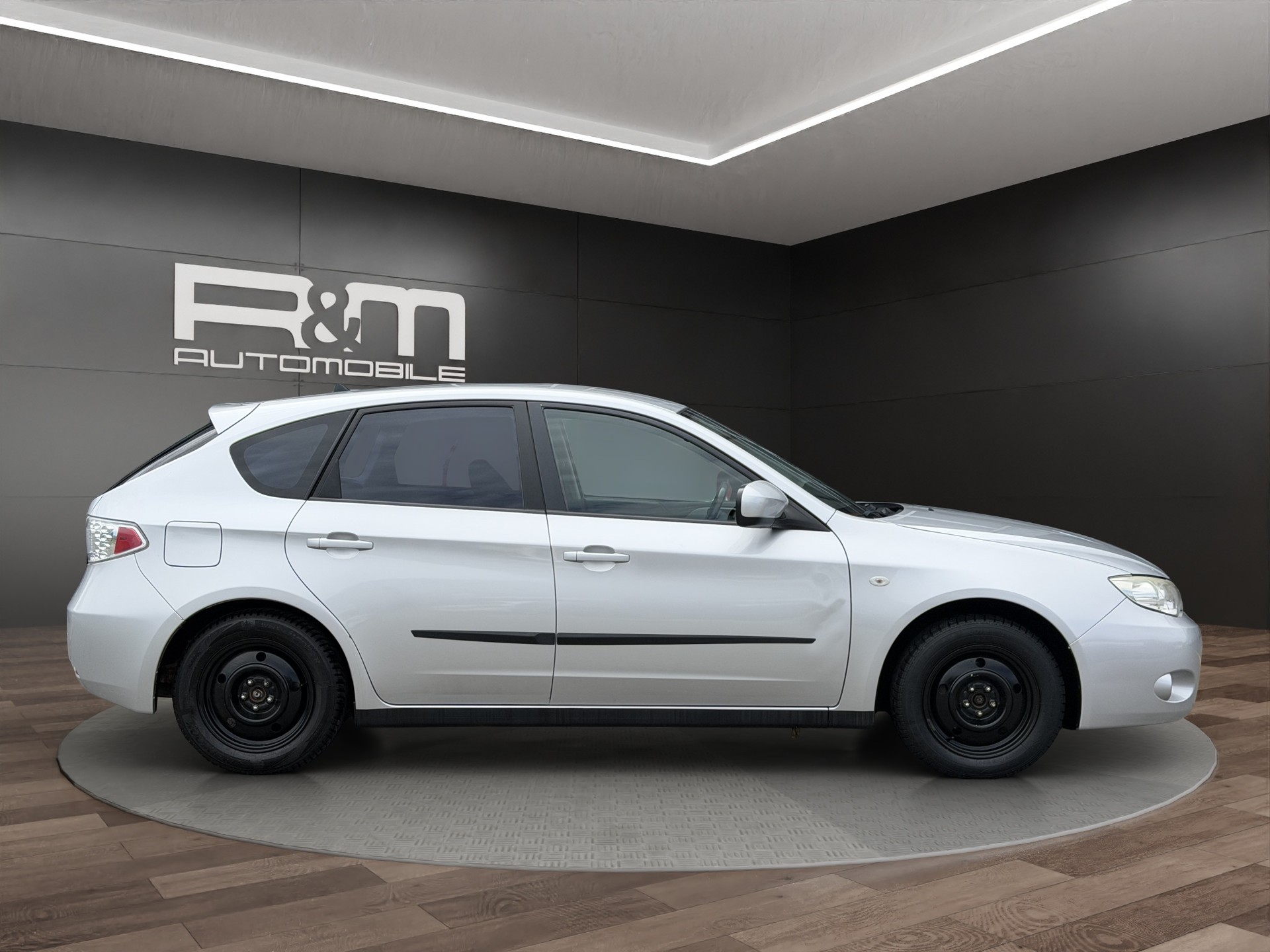 SUBARU Impreza 1.5R Swiss Automatic-image-2
