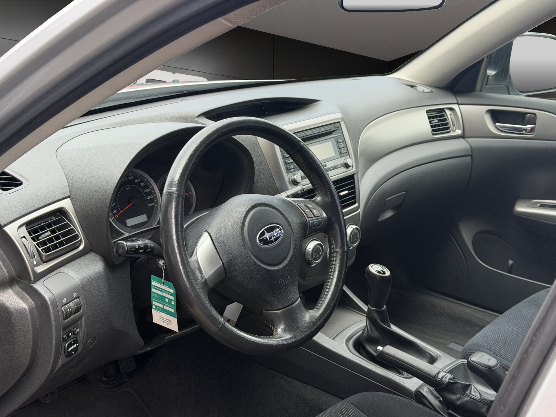 SUBARU Impreza 1.5R Swiss Automatic-image-6