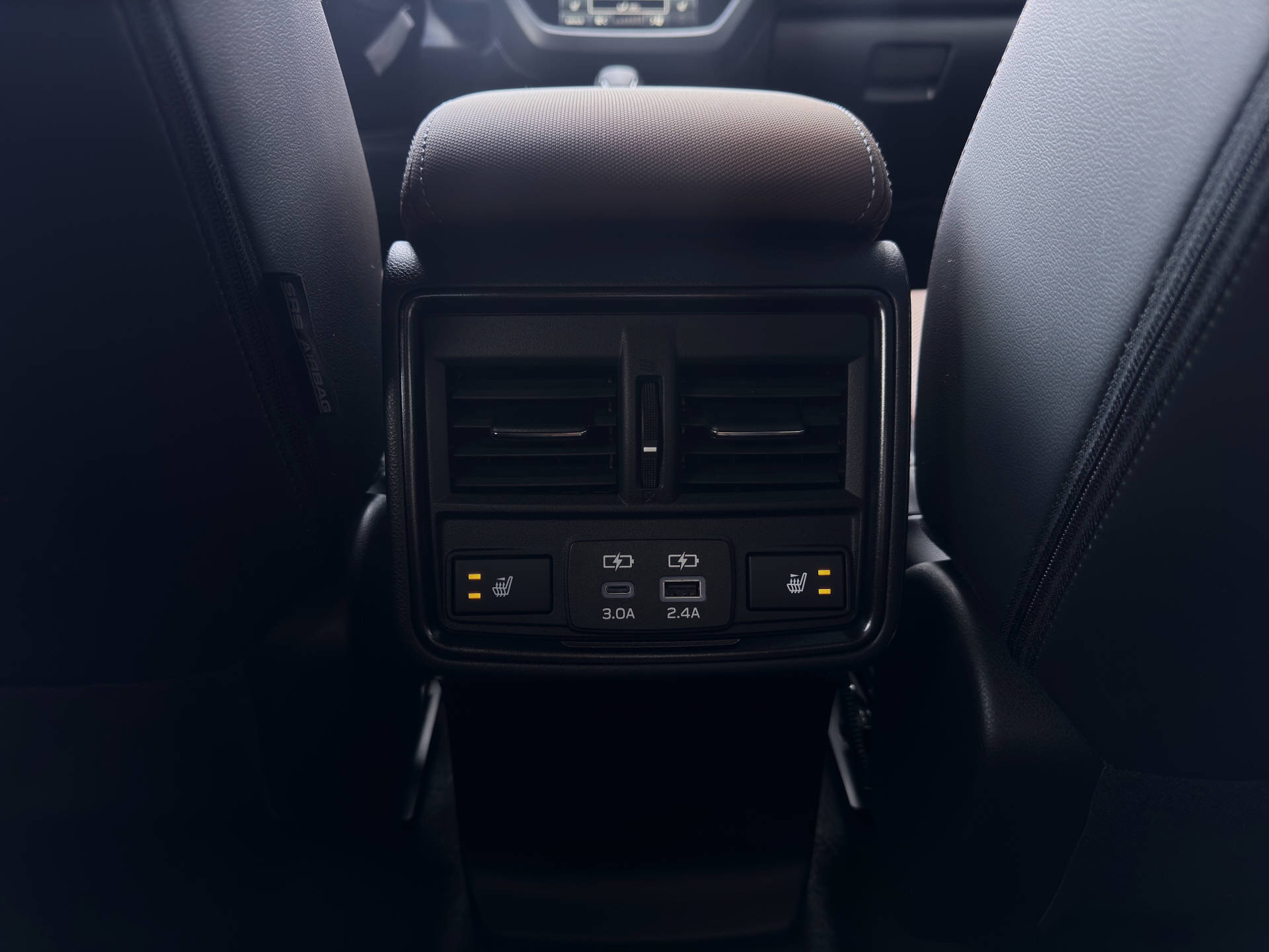 SUBARU Forester Station 2.0i e-Boxer Luxury-image-13