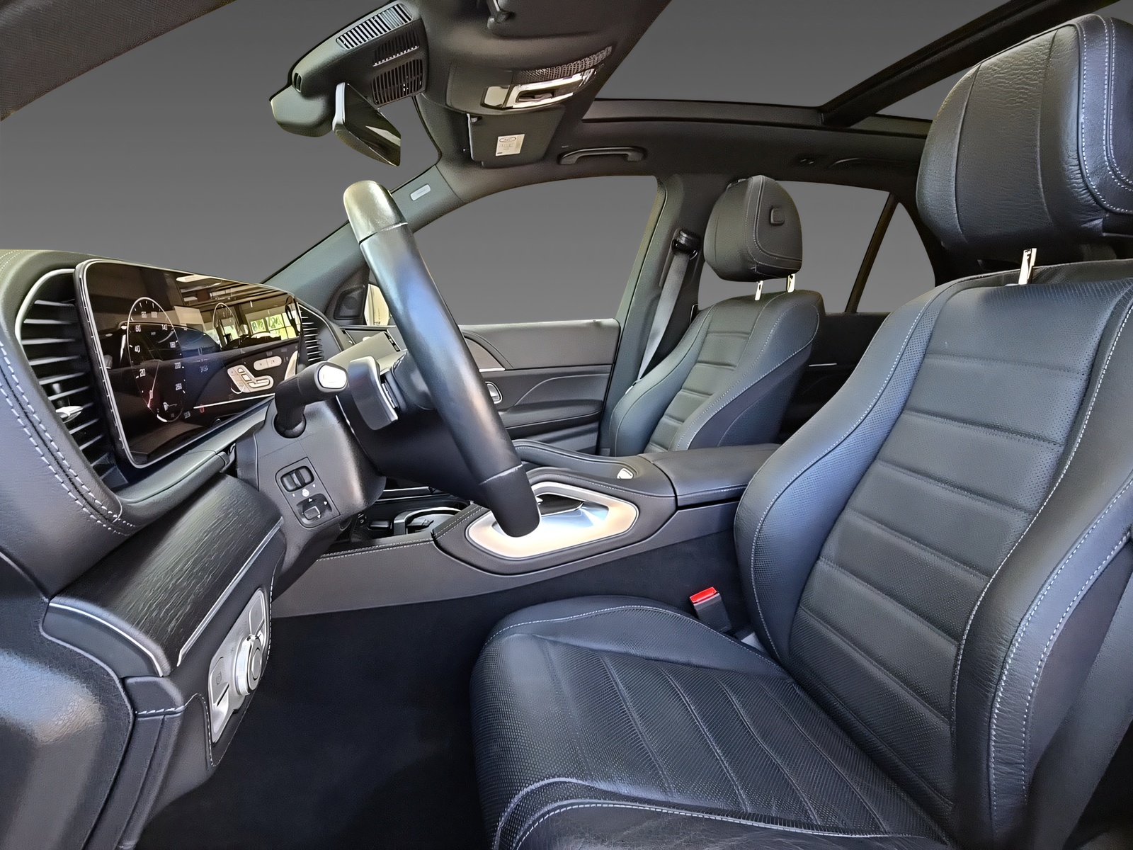 MERCEDES-BENZ GLE 400 e 4Matic AMG Line-image-11