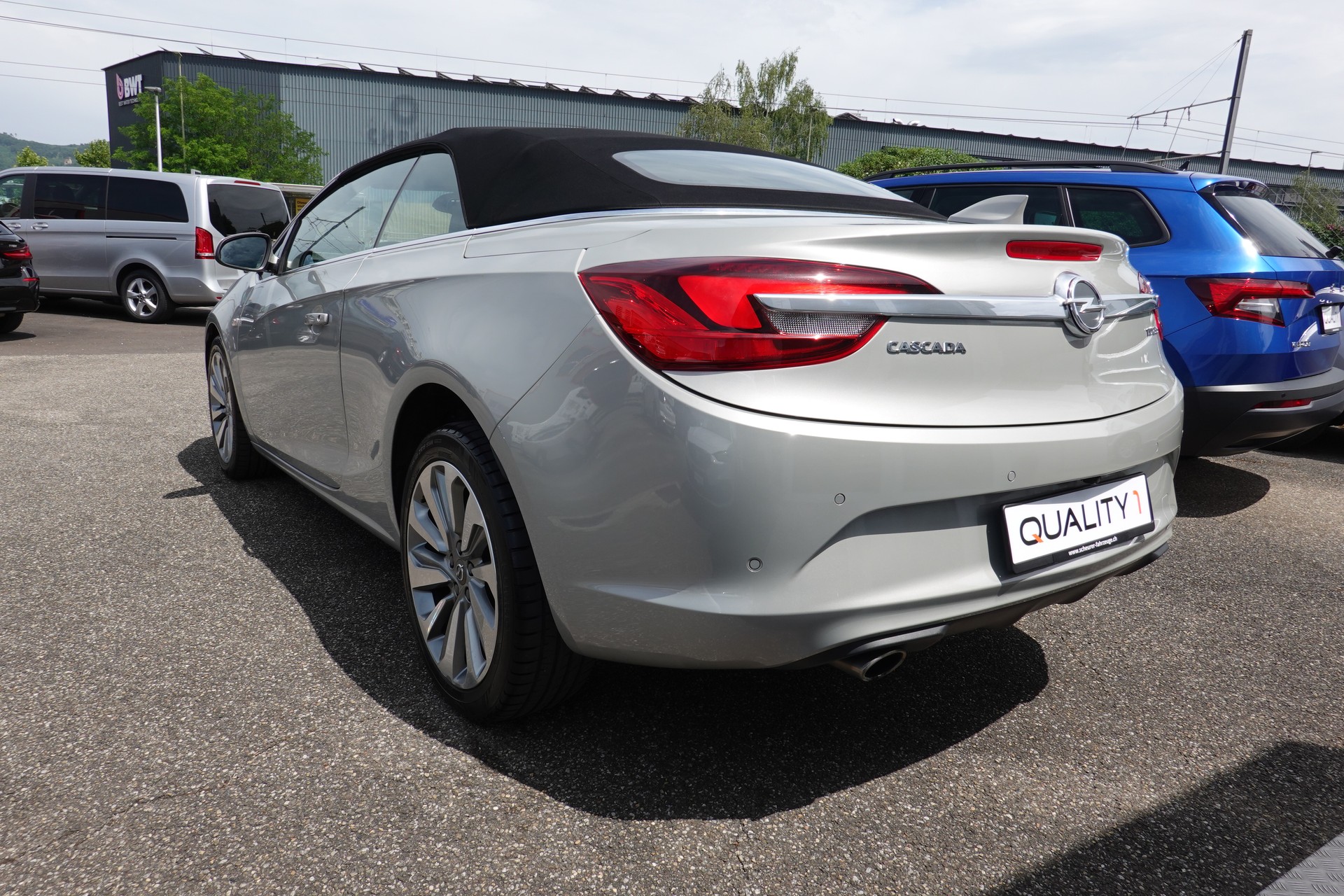 OPEL CASCADA - 1.6i - 16V -"COSMO" - AUTOMATIC-image-1
