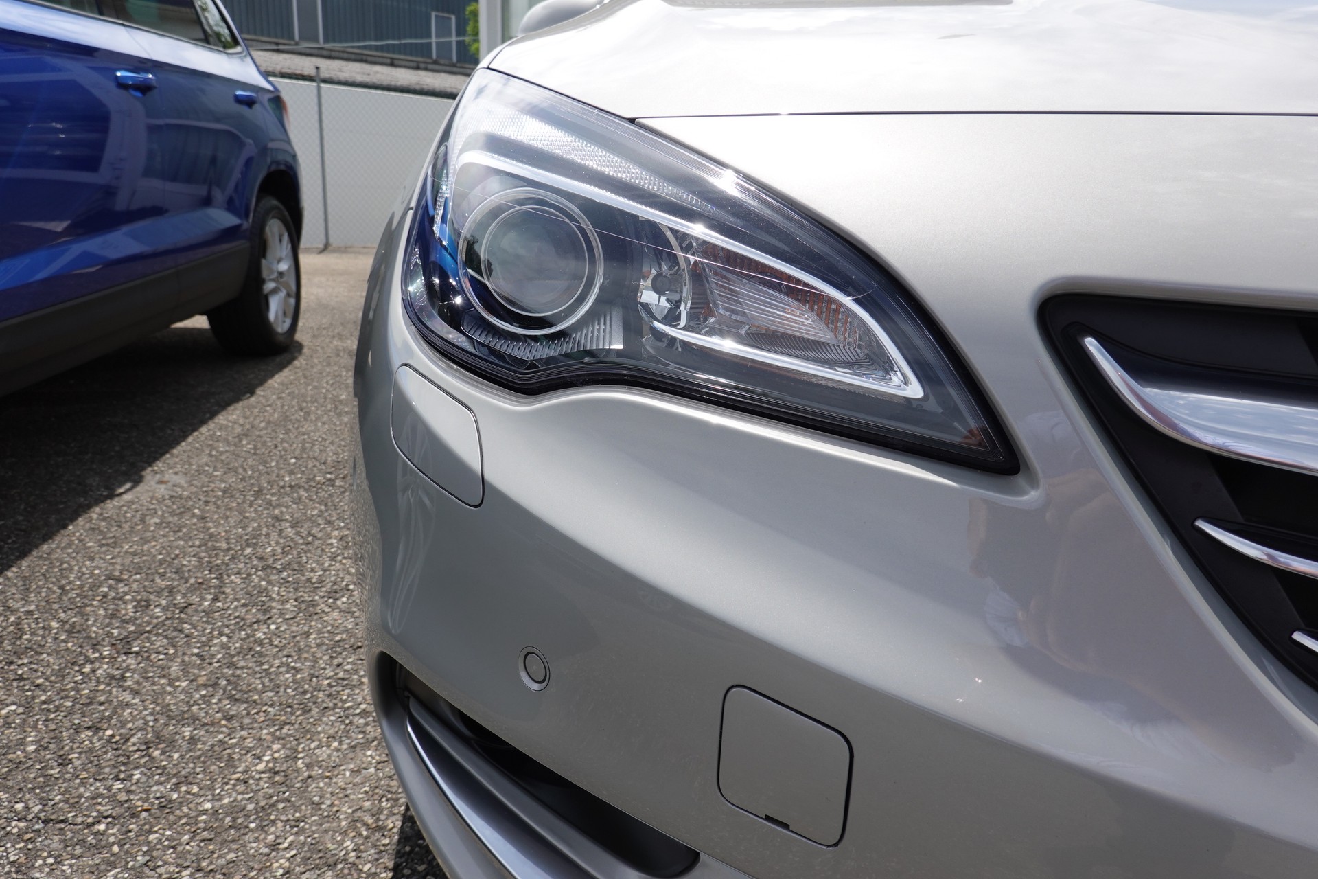 OPEL CASCADA - 1.6i - 16V -"COSMO" - AUTOMATIC-image-6