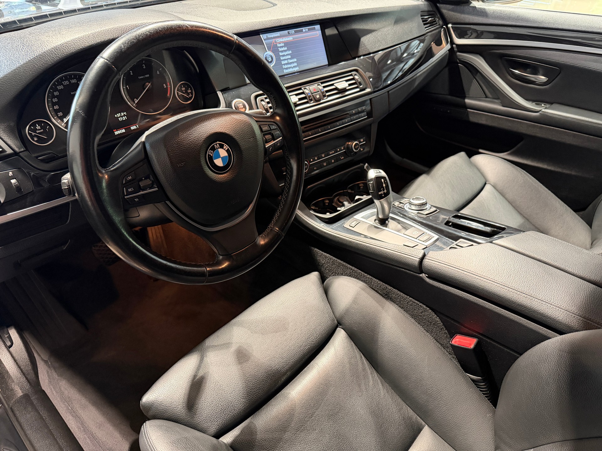 BMW 530 d Steptronic-image-6