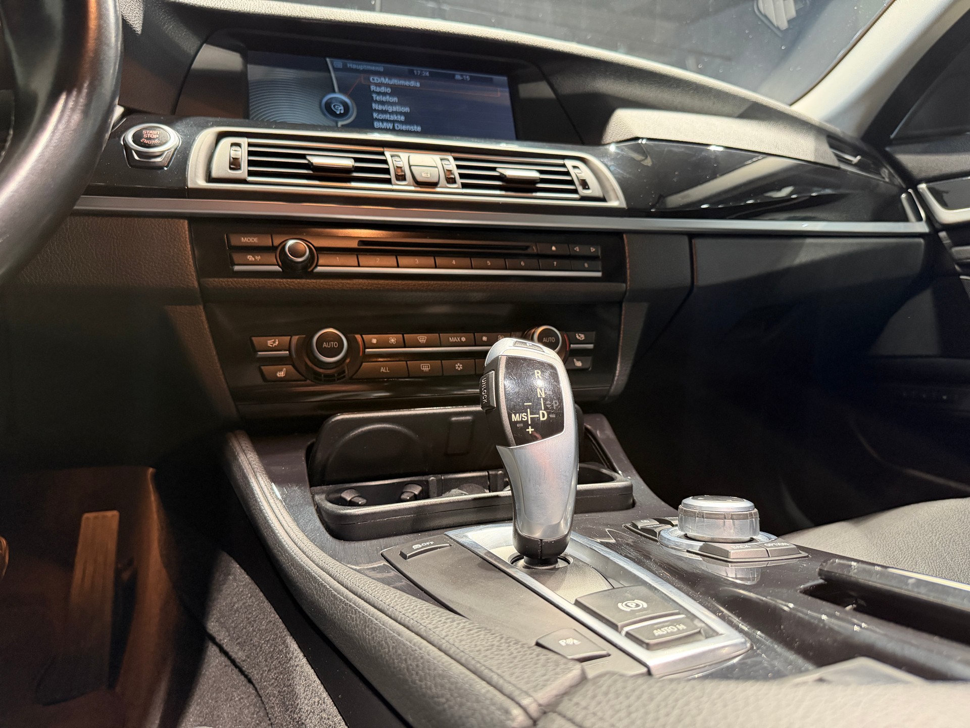 BMW 530 d Steptronic-image-10