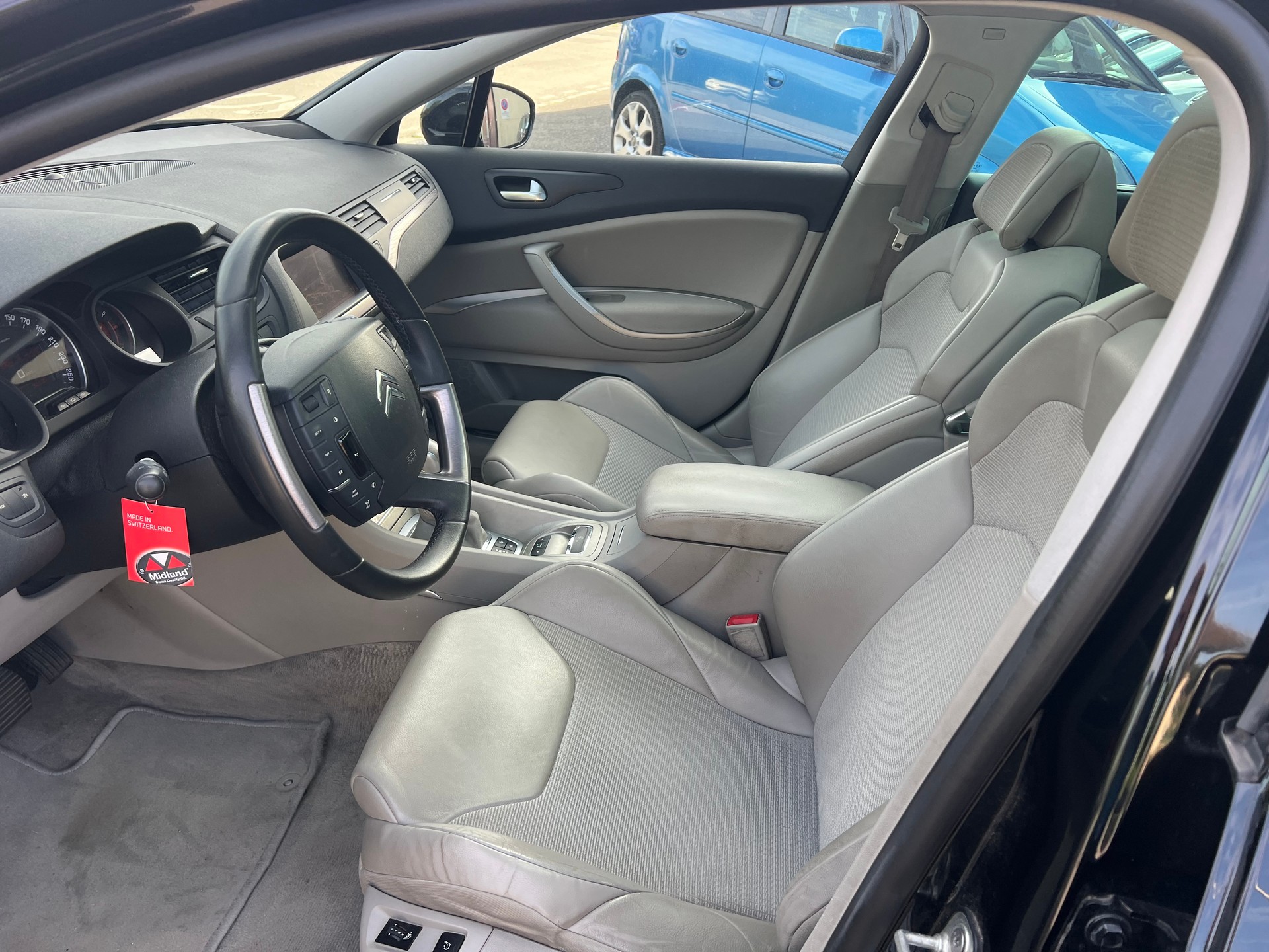 CITROEN C5 Tourer 1.6 Turbo Dynamique Automatic-image-6