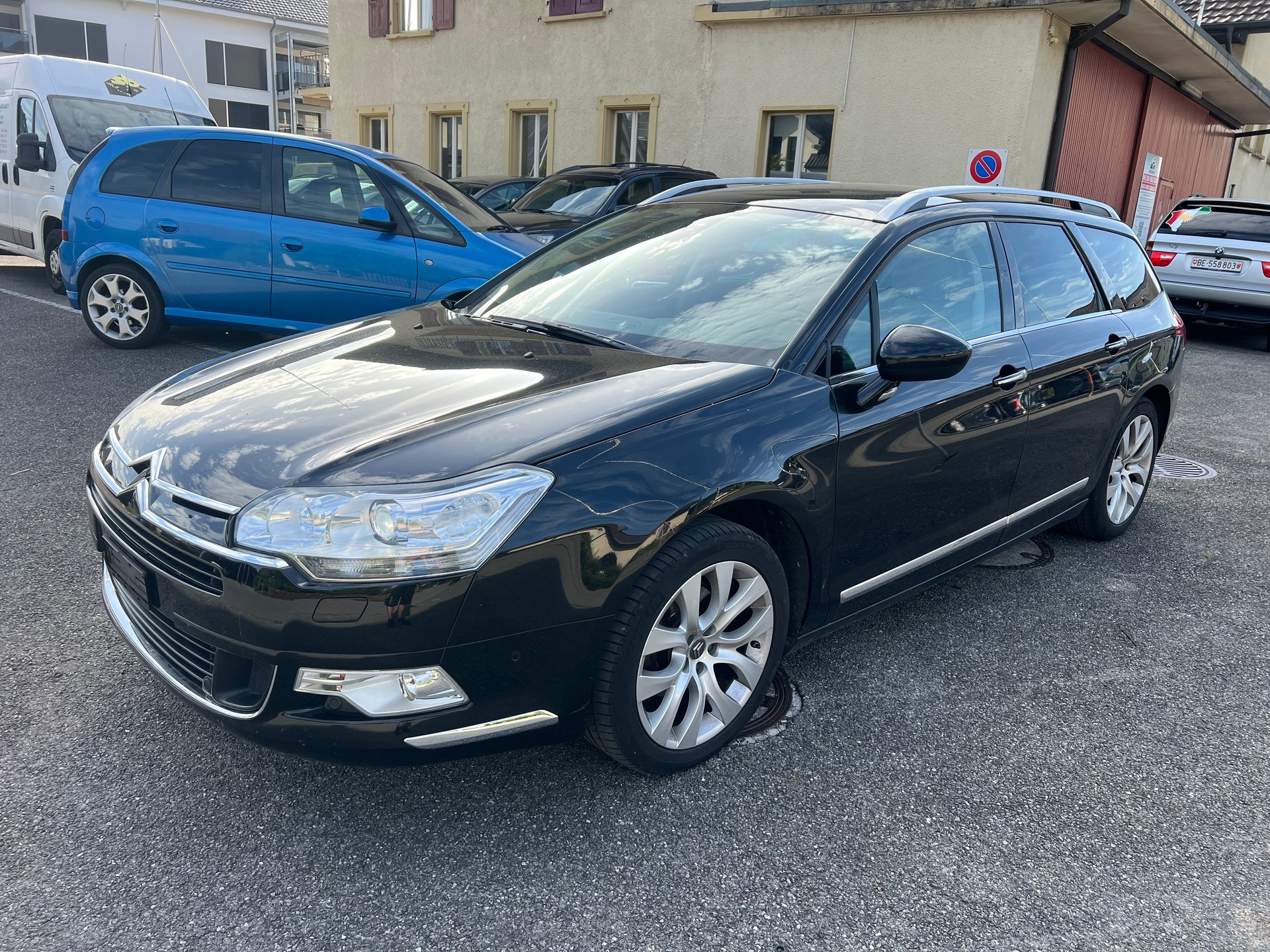 CITROEN C5 Tourer 1.6 Turbo Dynamique Automatic-image-2