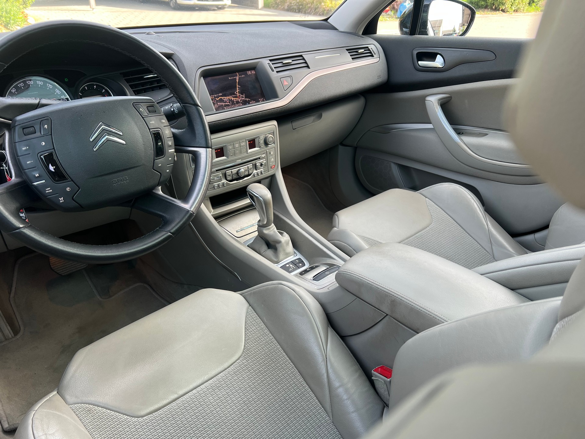 CITROEN C5 Tourer 1.6 Turbo Dynamique Automatic-image-5