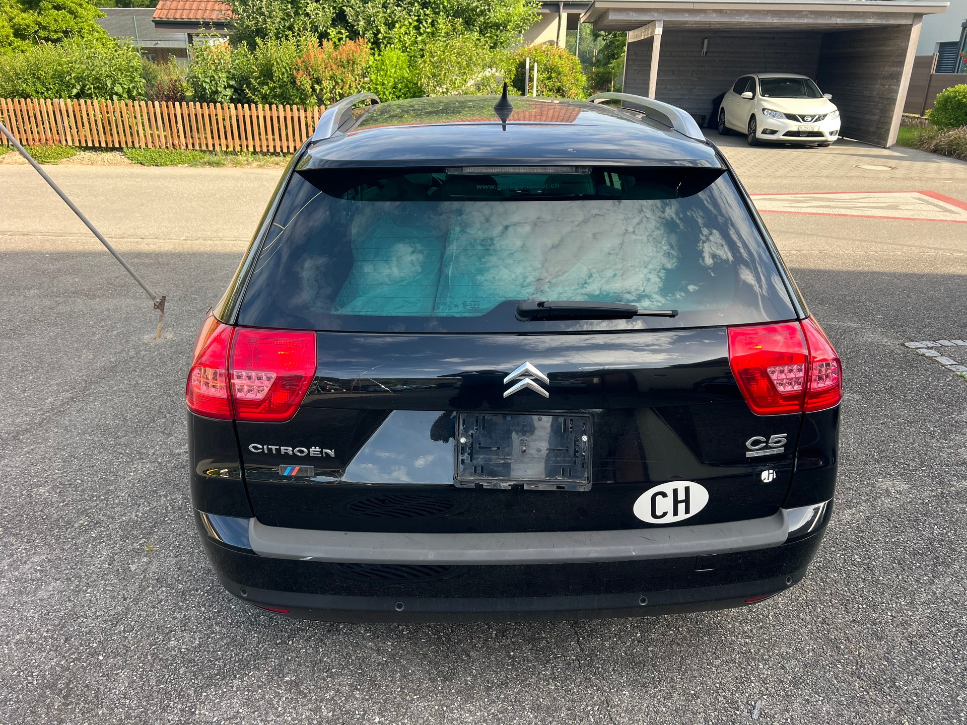 CITROEN C5 Tourer 1.6 Turbo Dynamique Automatic-image-3