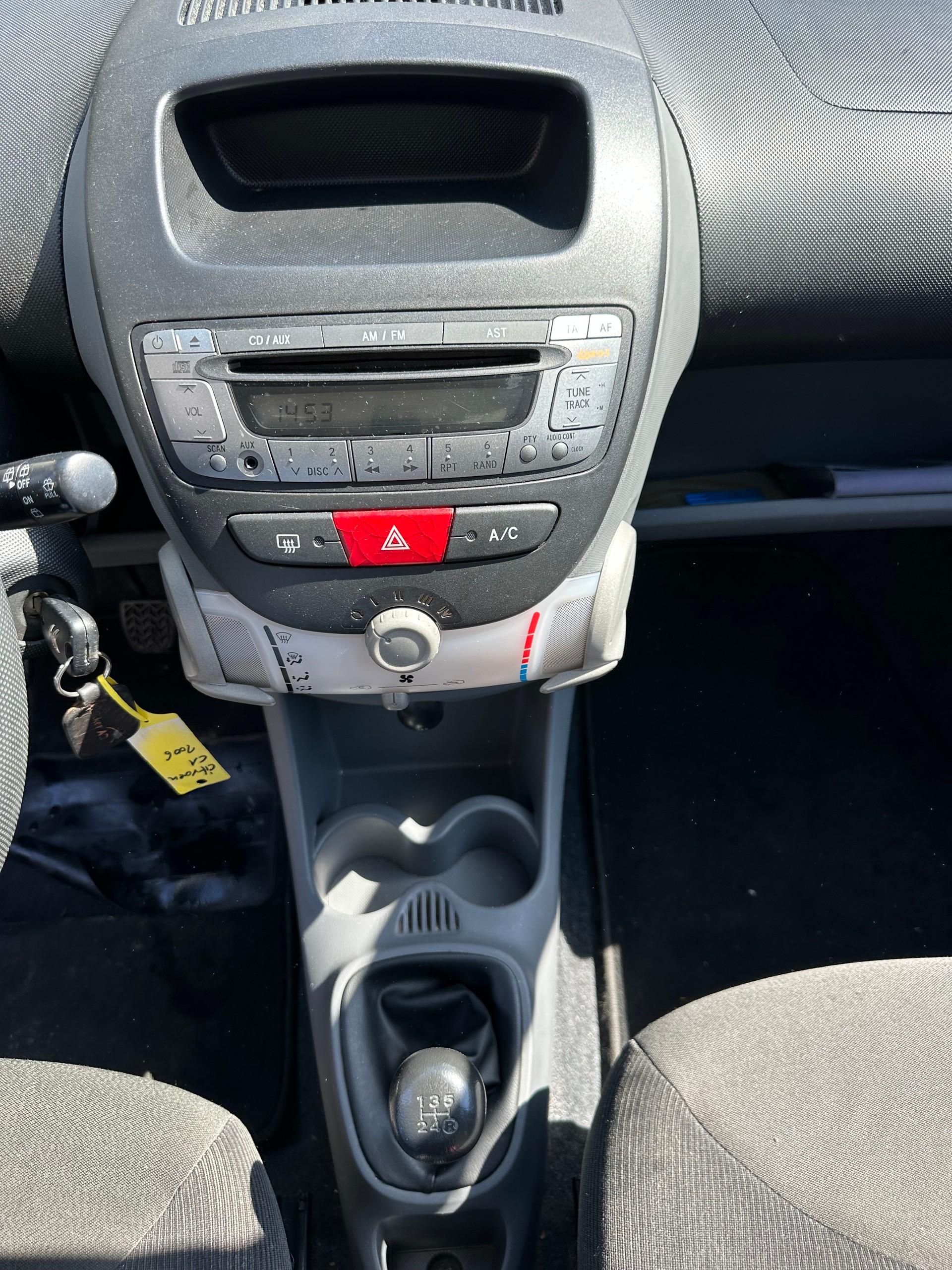 CITROEN C1 1.0i X-image-10