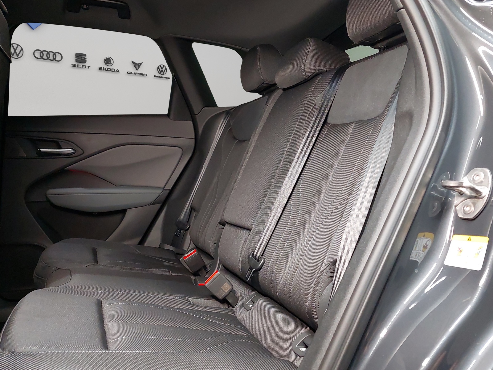 AUDI Q3 SUV TFSI quattro 150 kW S tronic-image-8