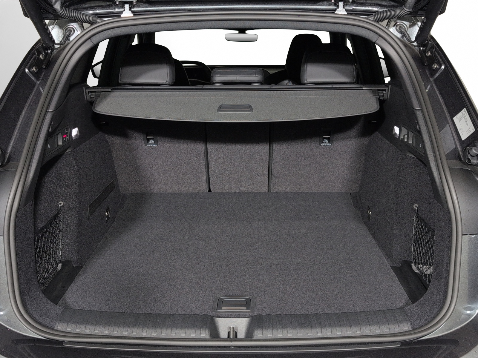 AUDI SQ6 e-tron quattro-image-15