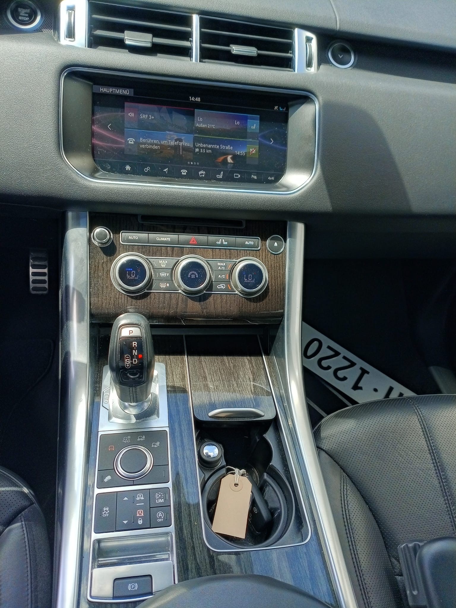 LAND ROVER 3.0 TDV6 HSE-image-8