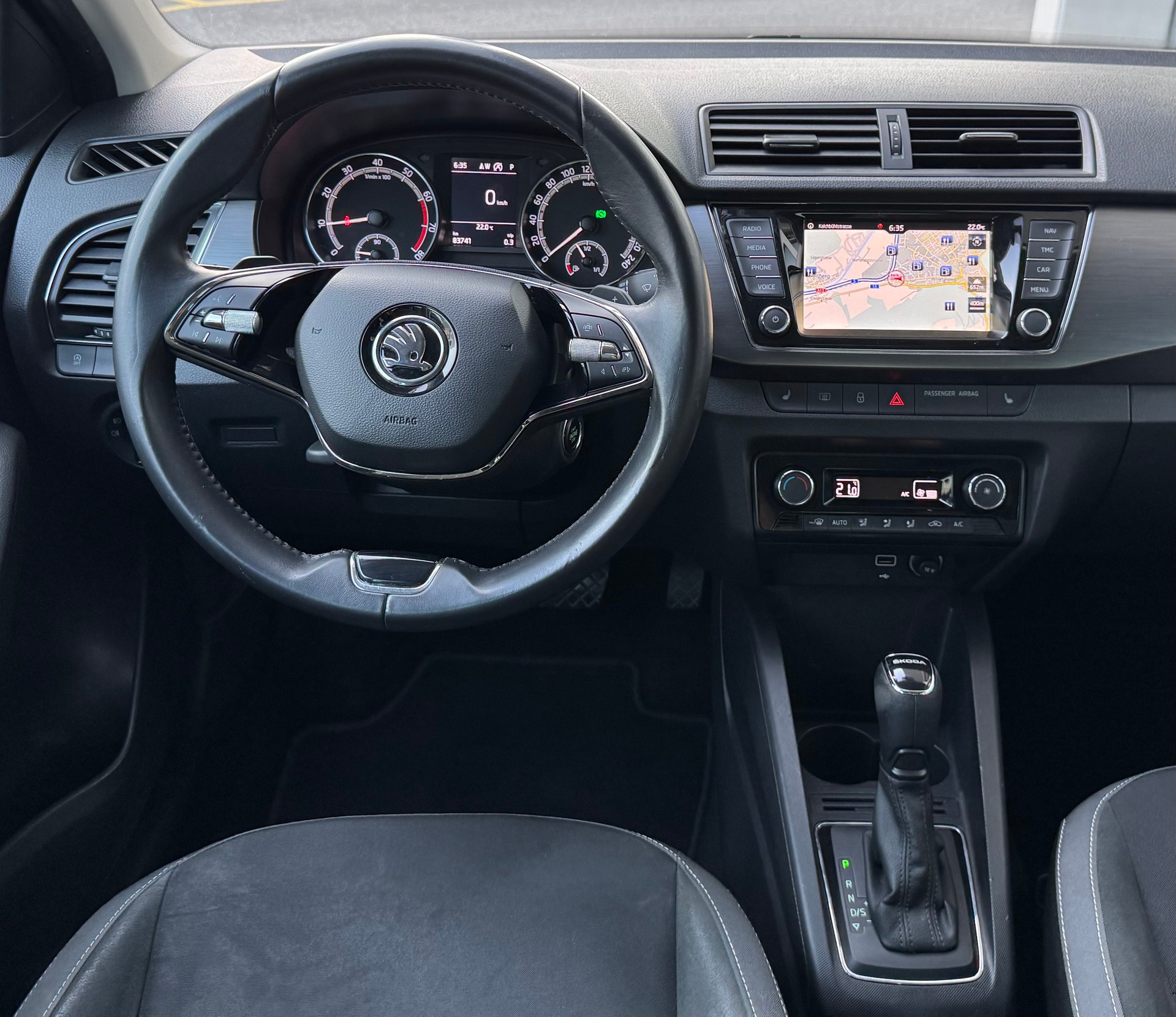 SKODA Fabia 1.0 TSI Style DSG-image-11