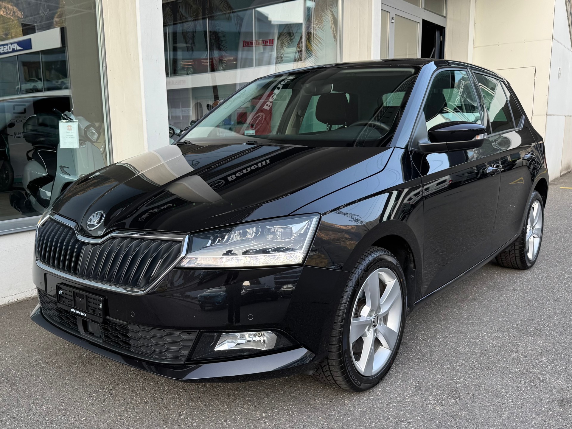 SKODA Fabia 1.0 TSI Style DSG-image-5