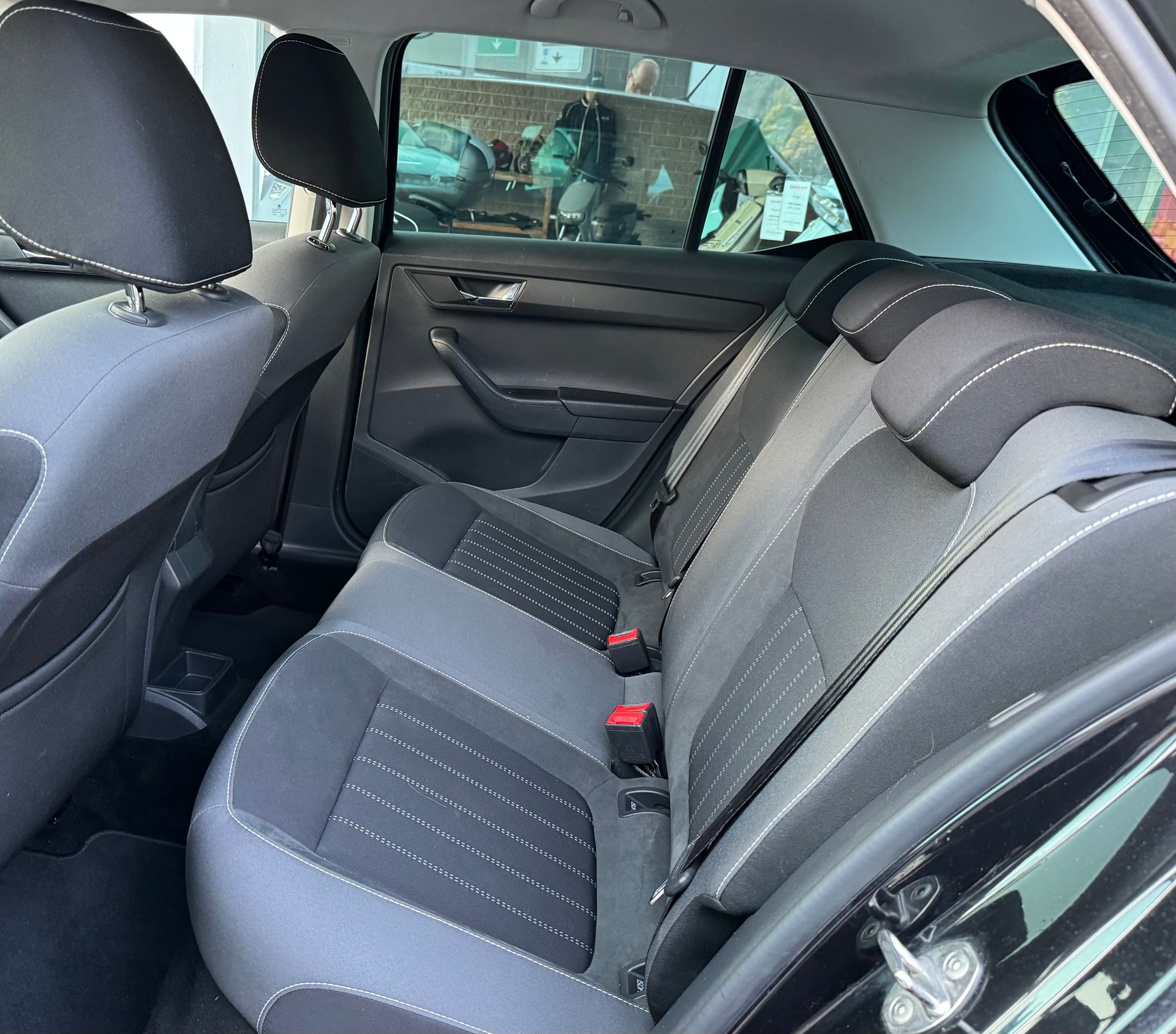 SKODA Fabia 1.0 TSI Style DSG-image-8