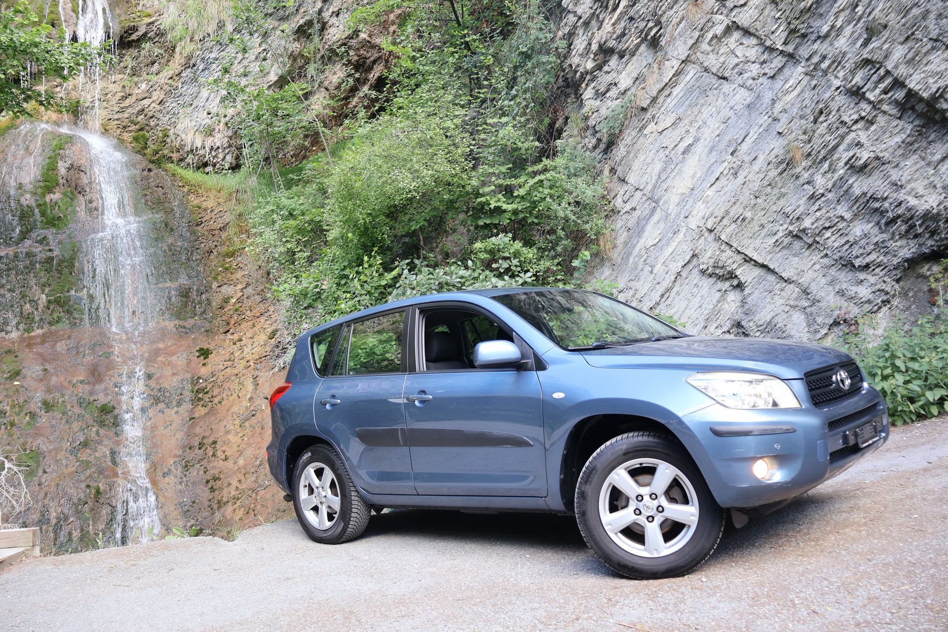 TOYOTA RAV-4 2.0 16V Linea Terra-image-4