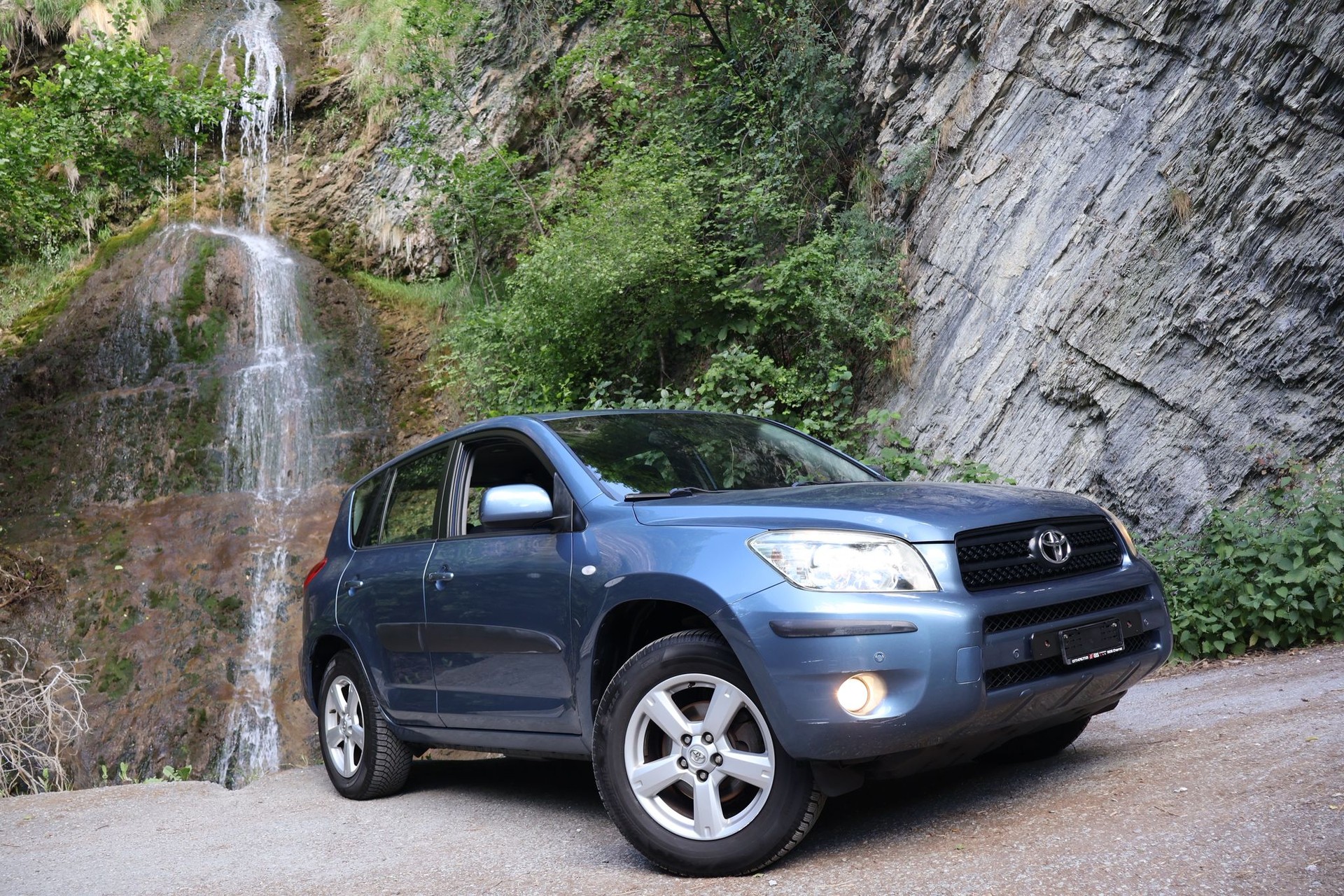 TOYOTA RAV-4 2.0 16V Linea Terra-image-3