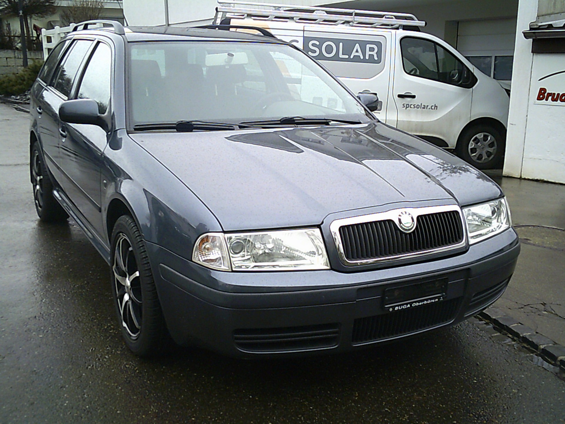 SKODA Octavia 1.8 Turbo Tour-image-6