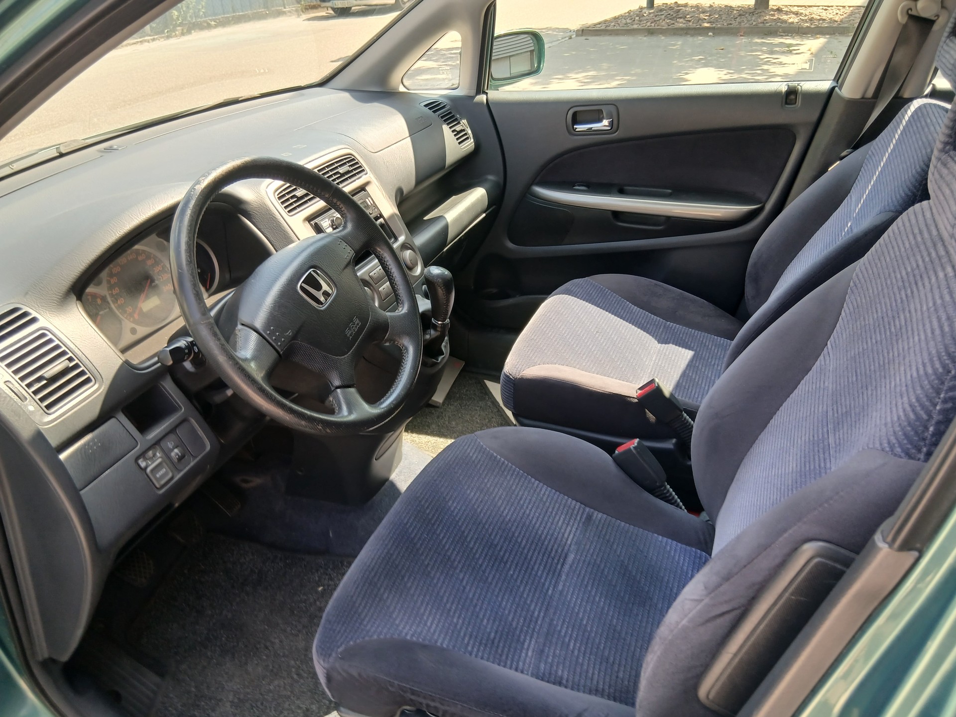 HONDA Stream 2.0i ES (Sport)-image-5