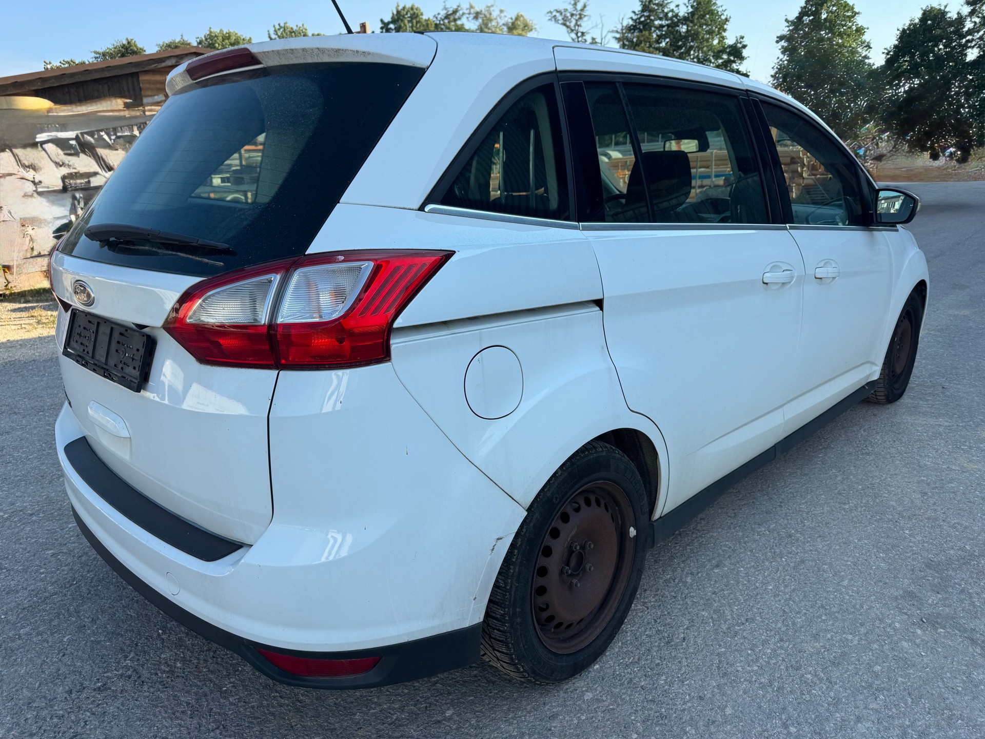 FORD Grand C-Max 2.0 TDCi Titanium-image-3