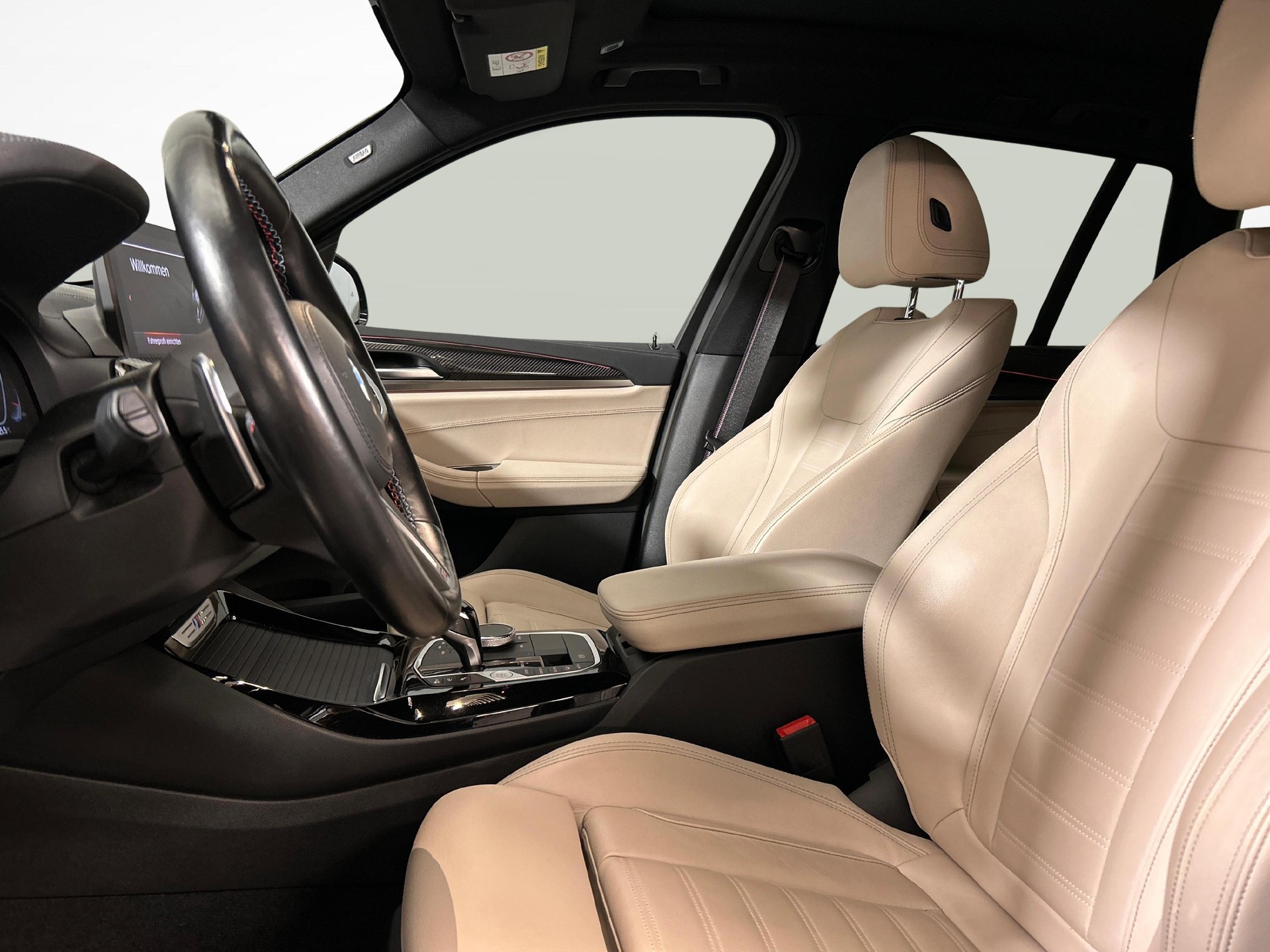 BMW X3 M40i-image-2