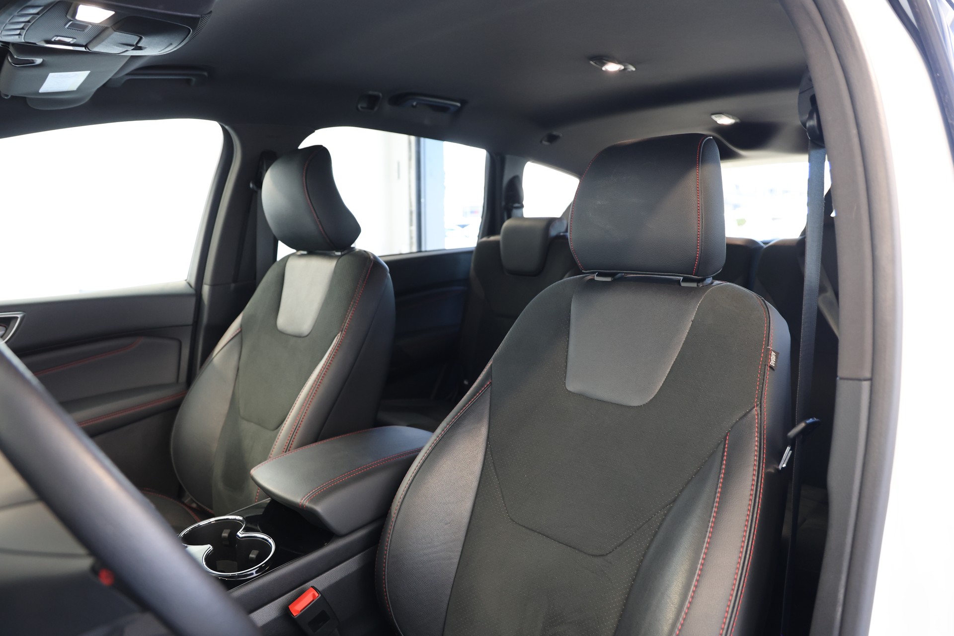 FORD S-Max 2.5 FHEV ST-Line 7Pl-image-6