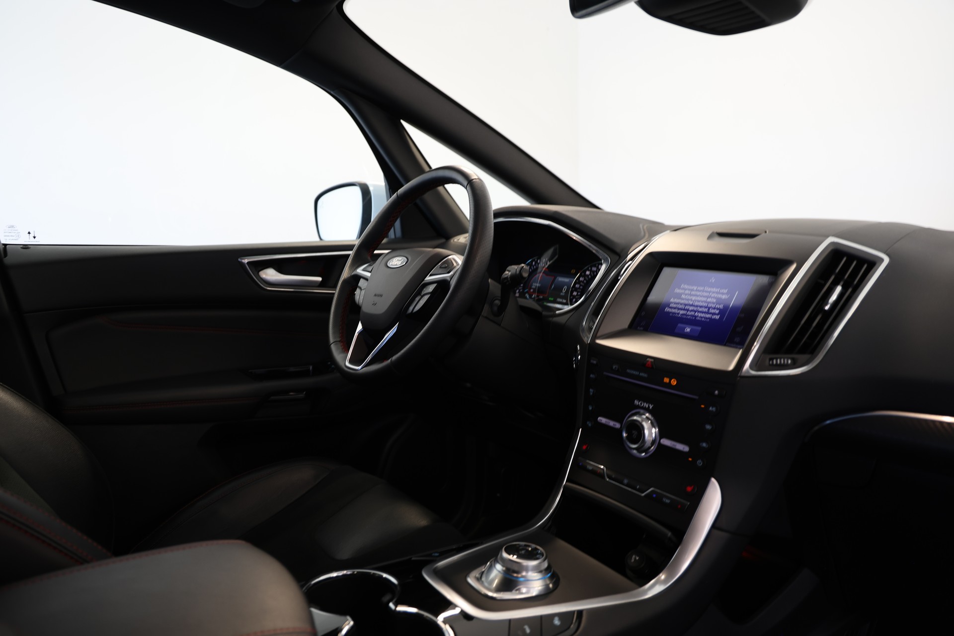 FORD S-Max 2.5 FHEV ST-Line 7Pl-image-12