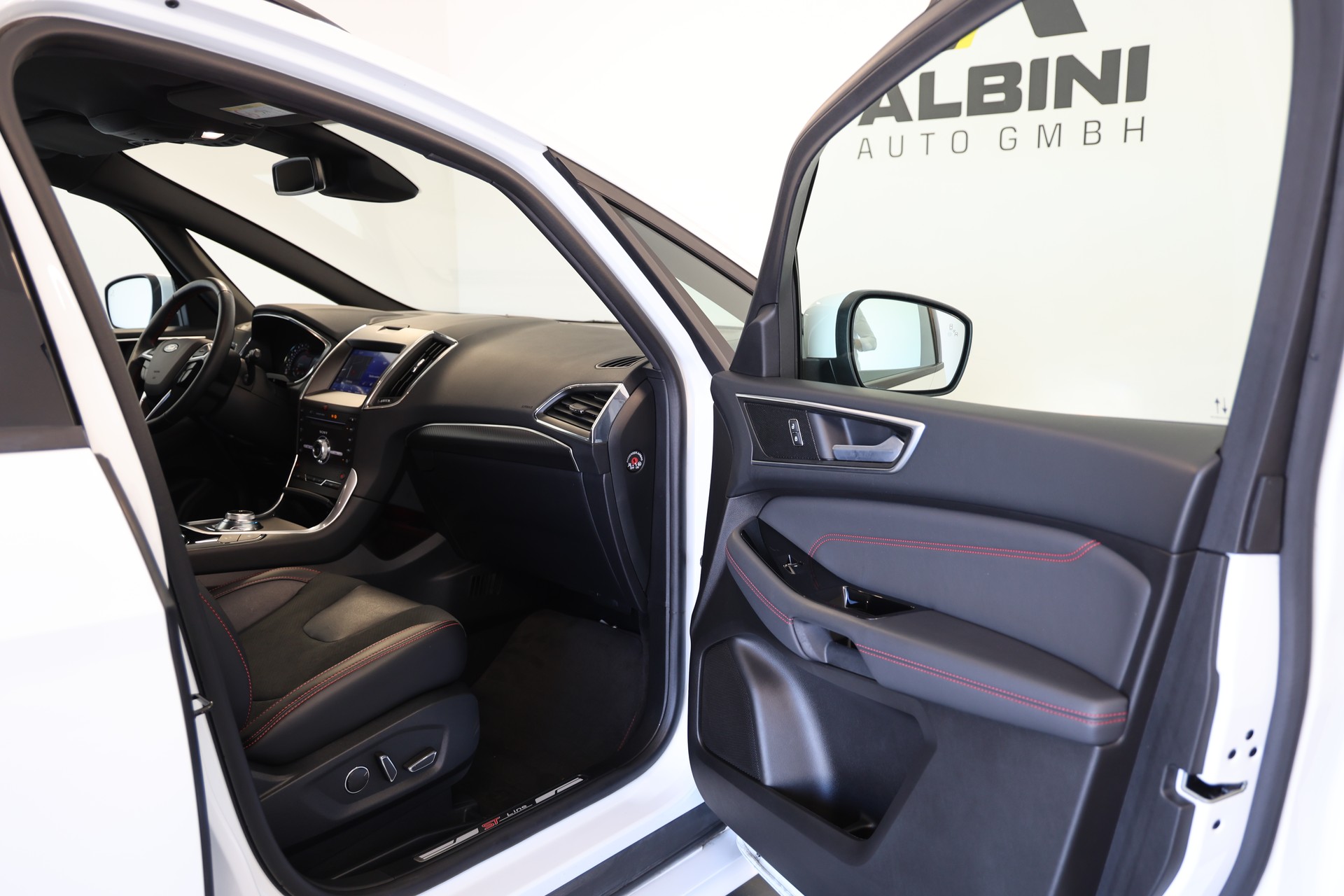 FORD S-Max 2.5 FHEV ST-Line 7Pl-image-10