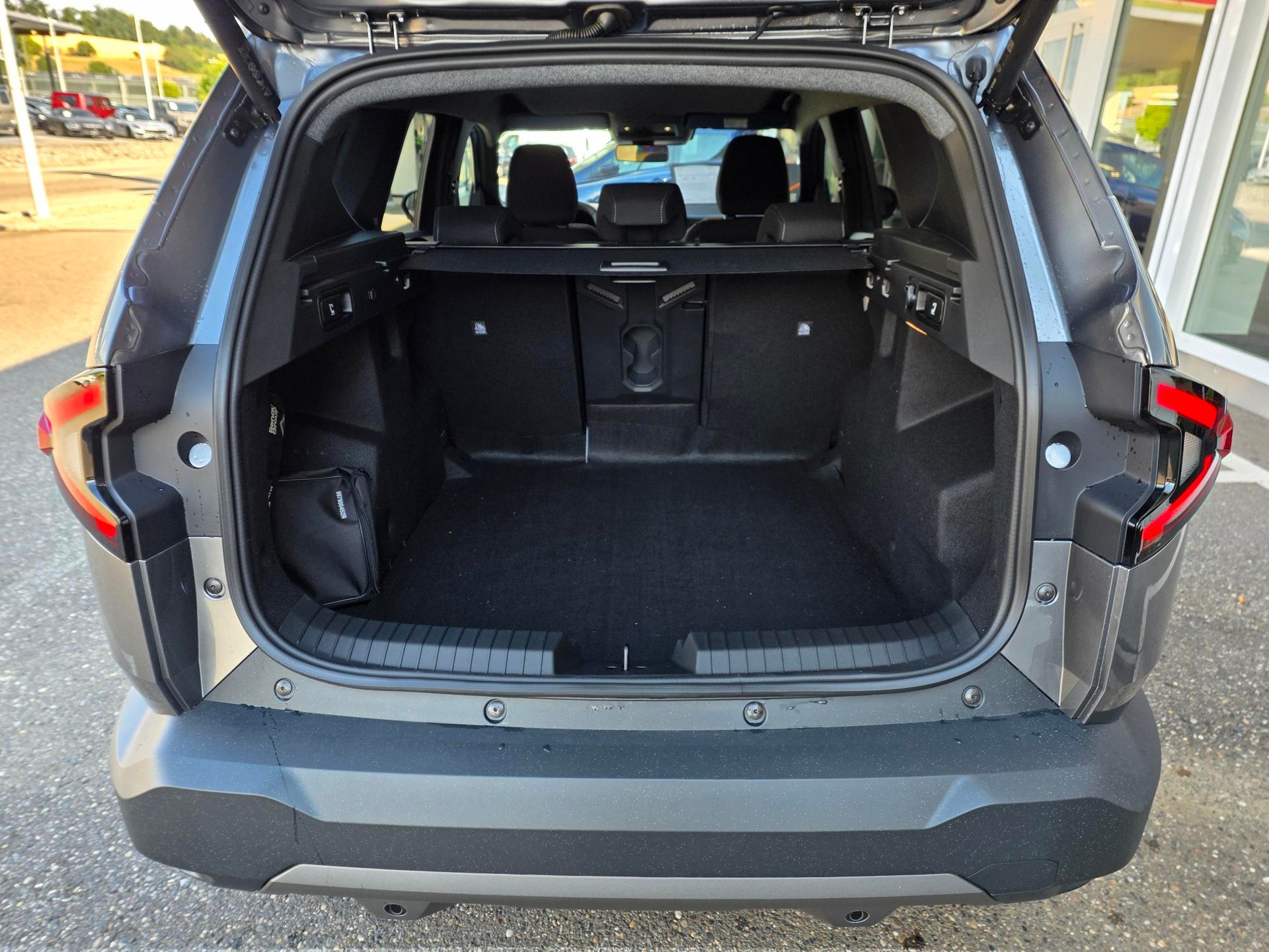DACIA Bigster 1.2 Hybrid Journey 4WD-image-8