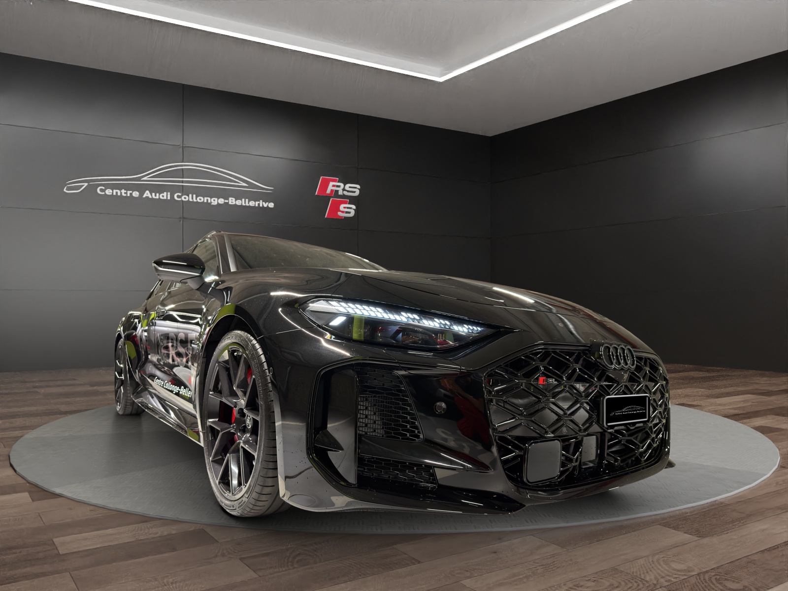 AUDI RS 5 Avant TFSI 470 kW Tiptronic quattro-image-6