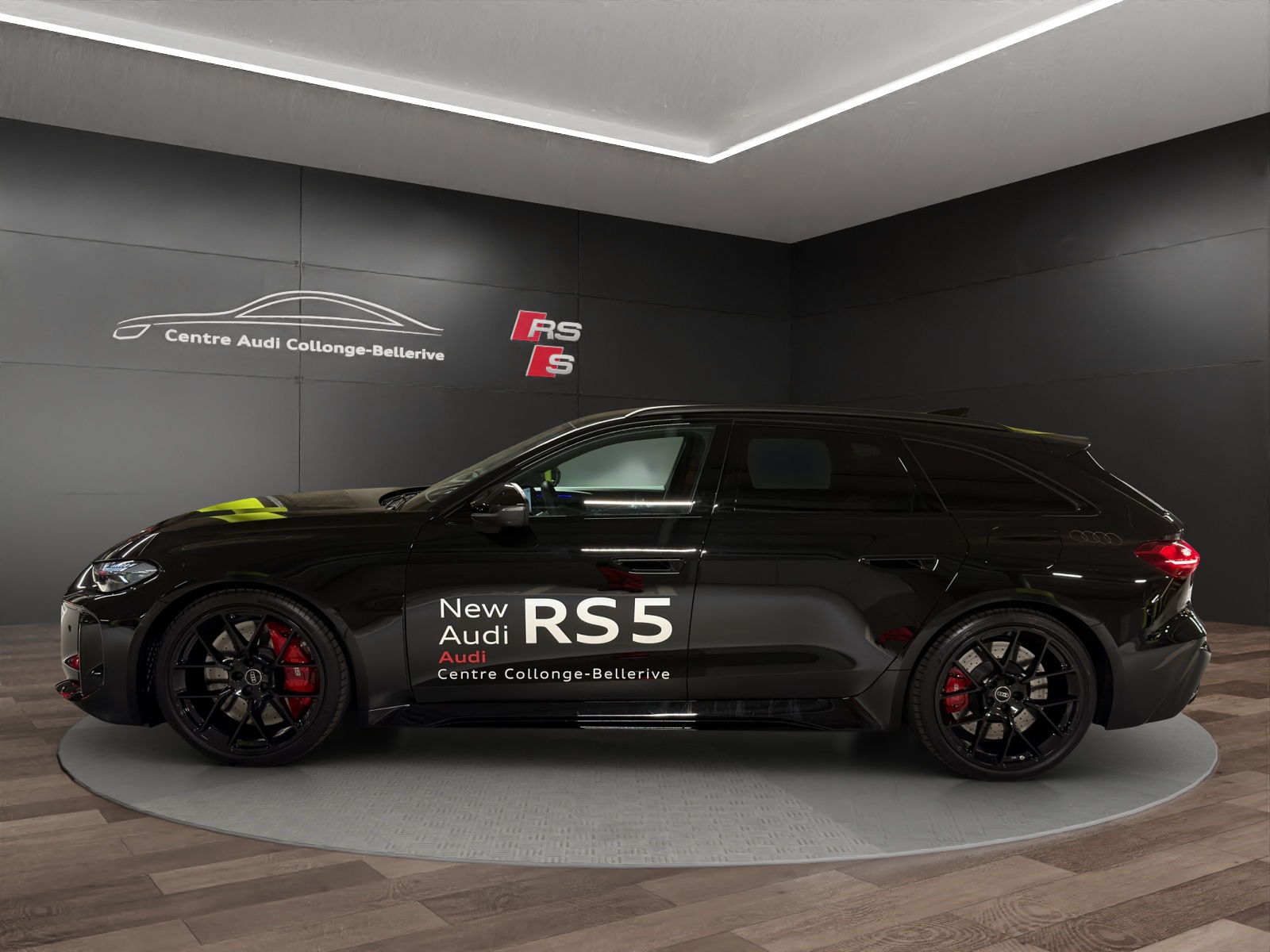 AUDI RS 5 Avant TFSI 470 kW Tiptronic quattro-showroom-element-2