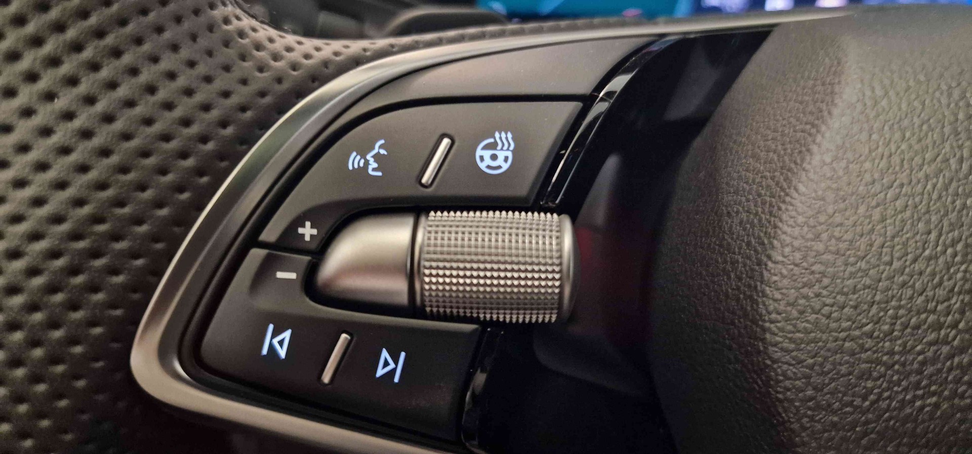 SKODA Superb Combi 2.0 TSI Sportline 4x4 DSG-image-7