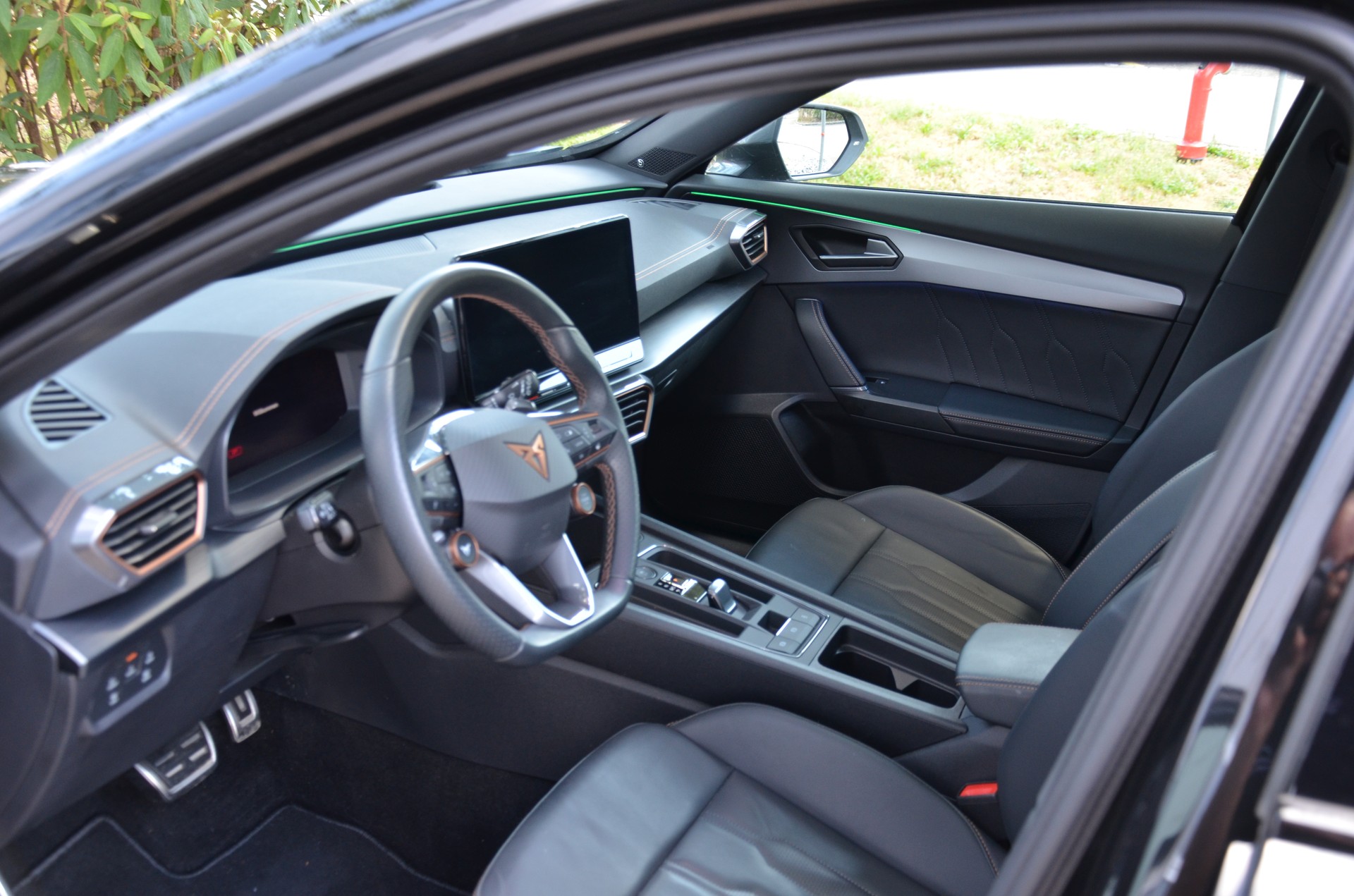 CUPRA Formentor 2.0TSI VZ 4Drive DSG-image-1