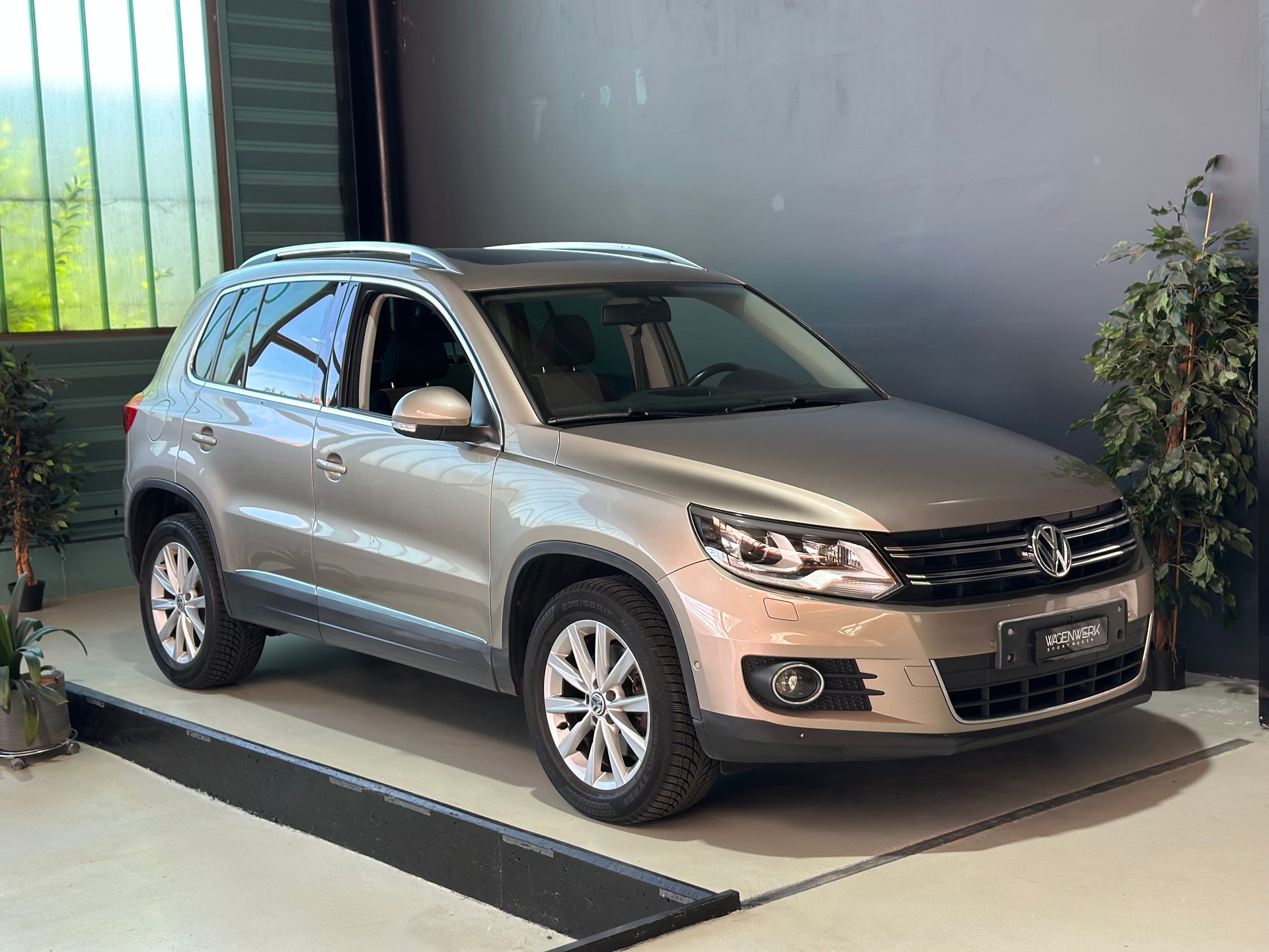 VW Tiguan 2.0 TSI Sport&Style 4Motion DSG-image-20