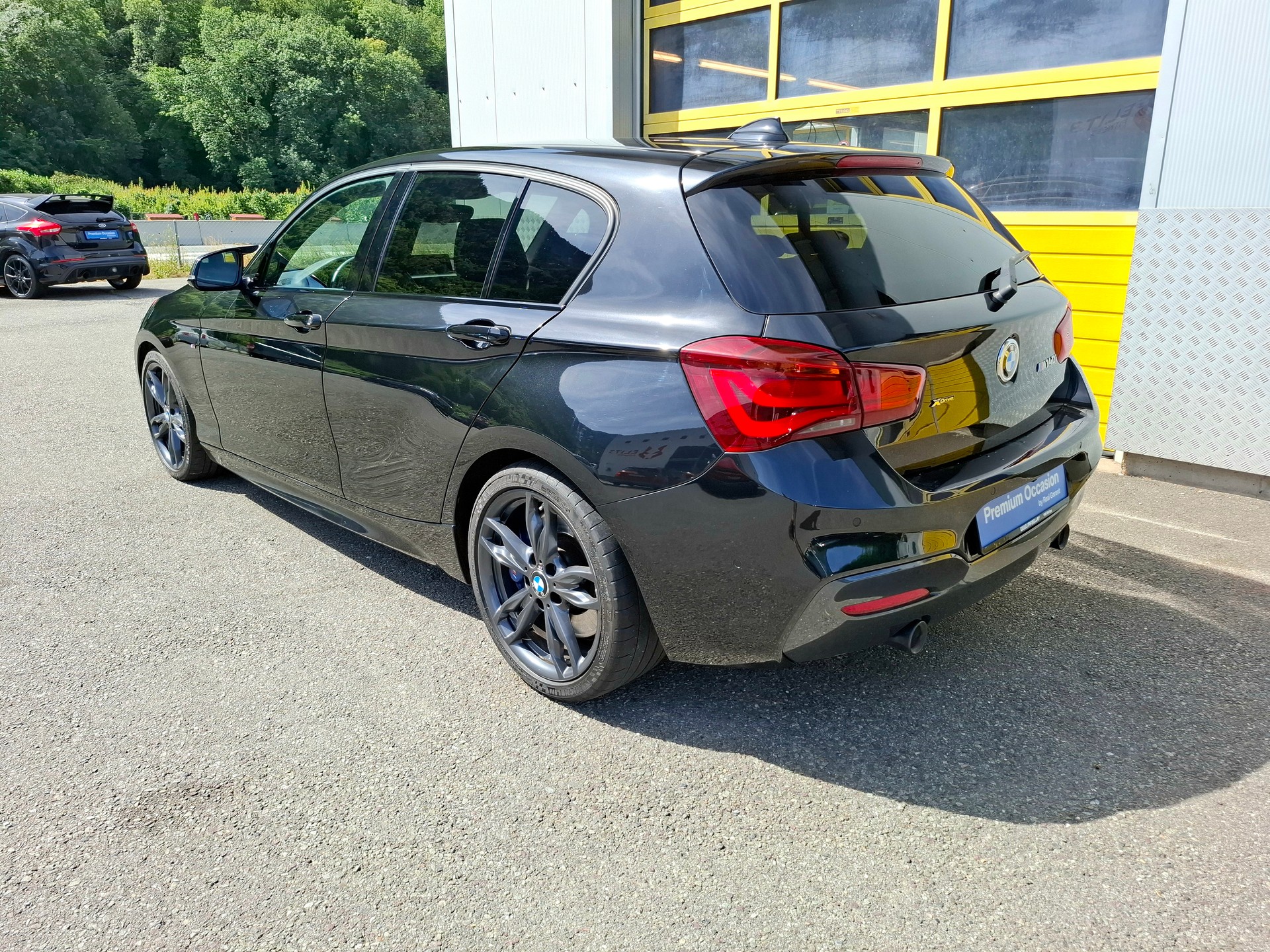 BMW M140i xDrive Steptronic-image-6