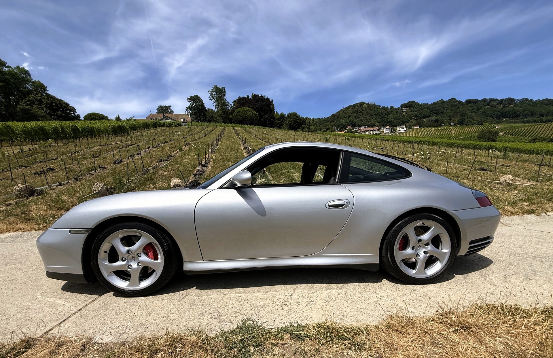 PORSCHE 911 Carrera 4 S-image-1