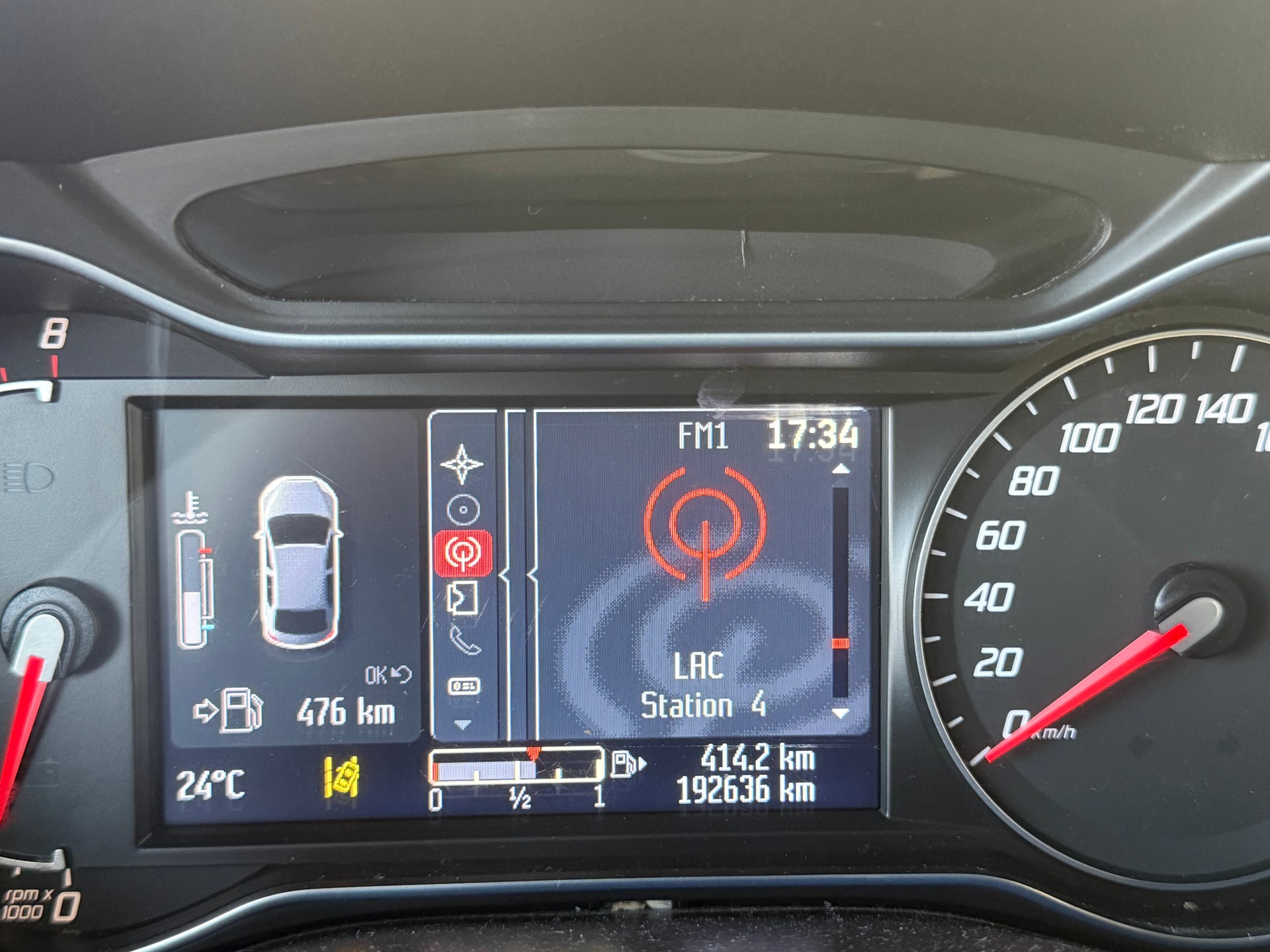 FORD S-Max 2.0 SCTi TitaniumS PowerShift-image-11