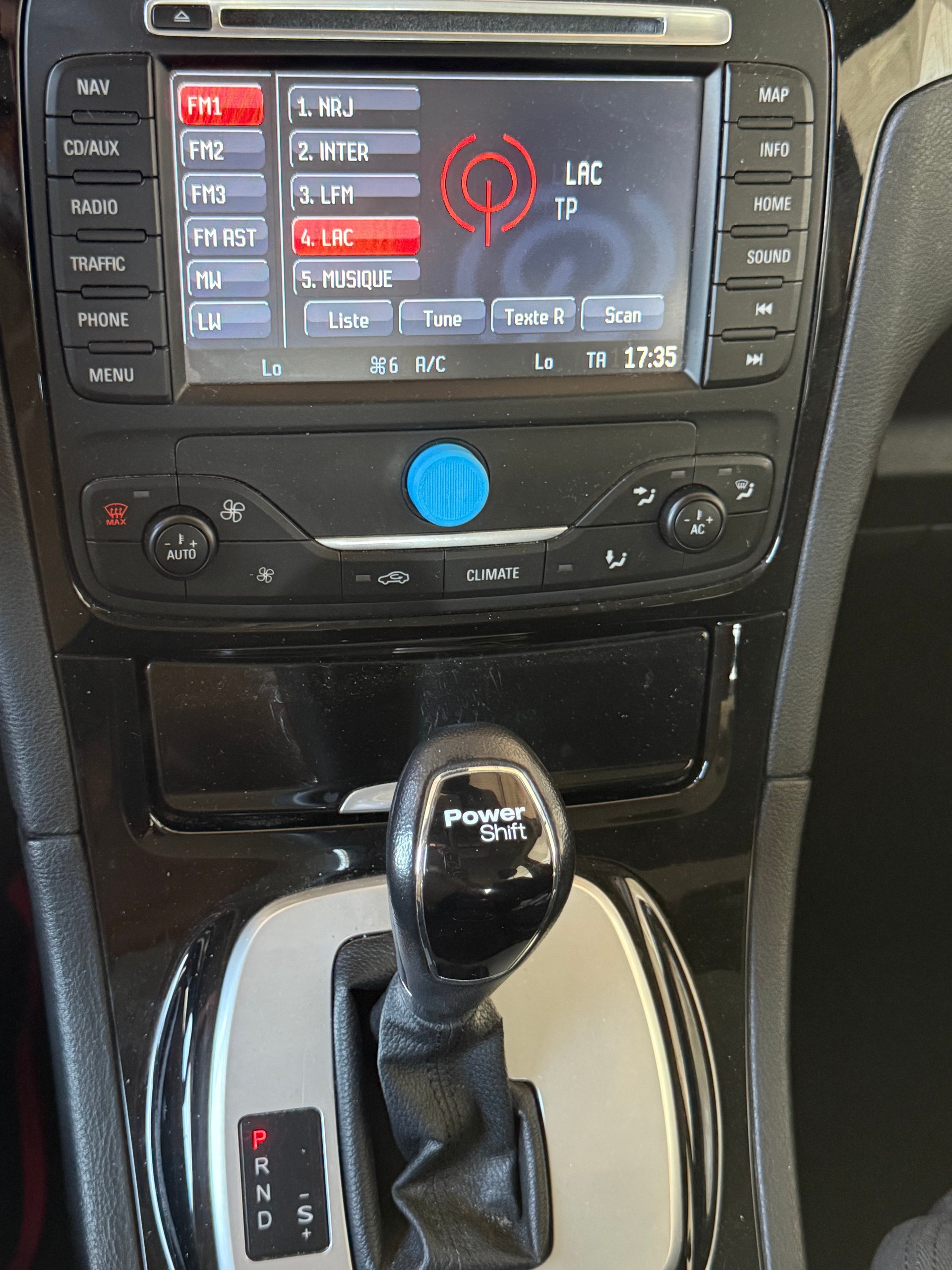 FORD S-Max 2.0 SCTi TitaniumS PowerShift-image-12