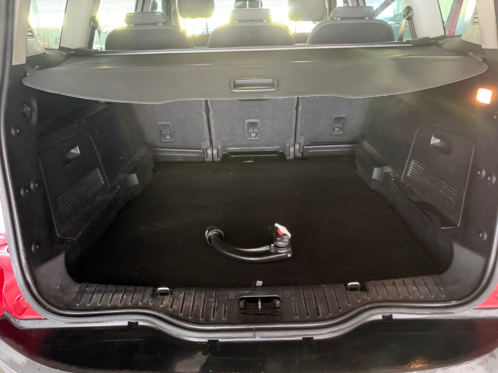FORD S-Max 2.0 SCTi TitaniumS PowerShift-image-9
