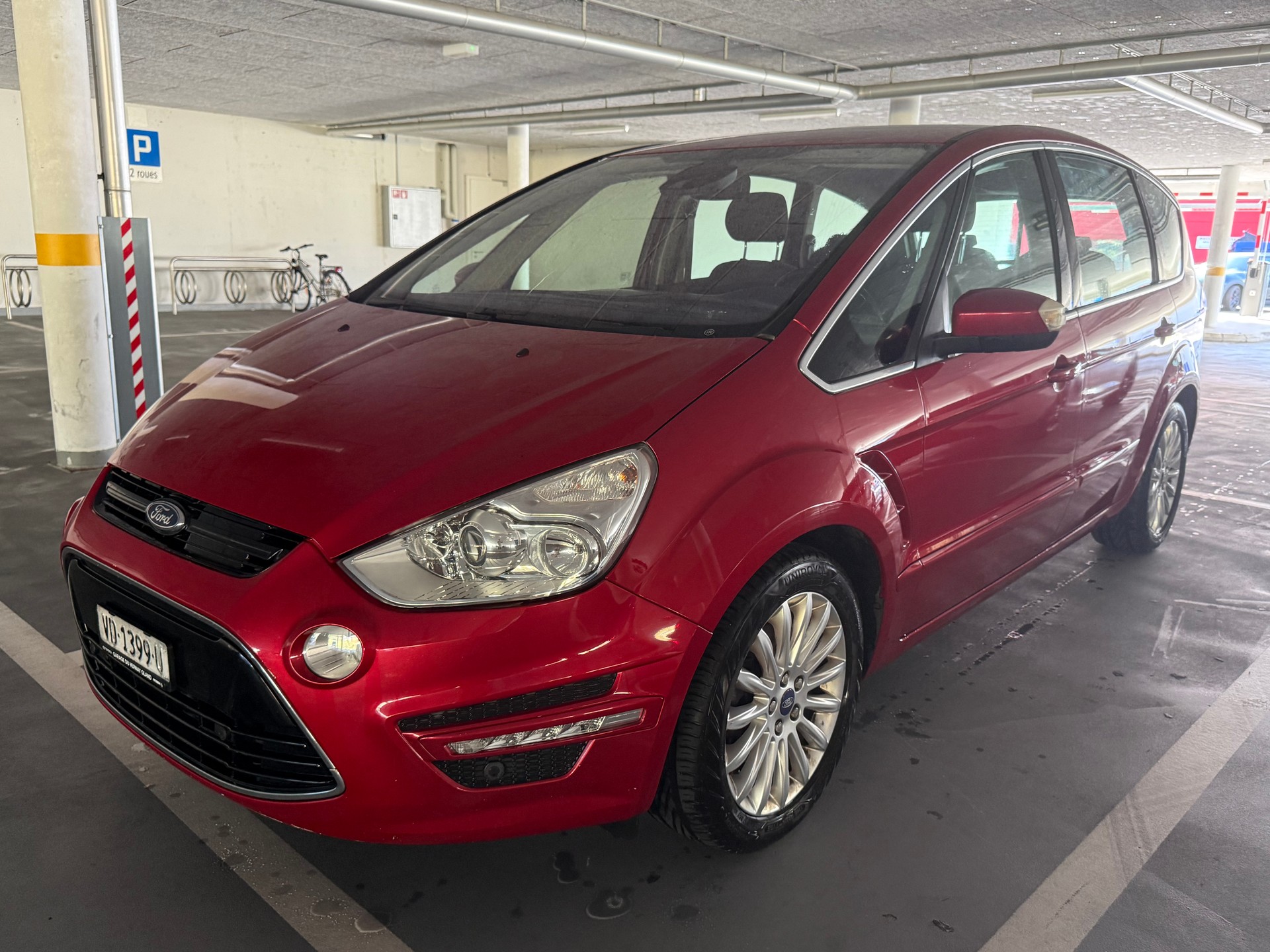 FORD S-Max 2.0 SCTi TitaniumS PowerShift-image-1
