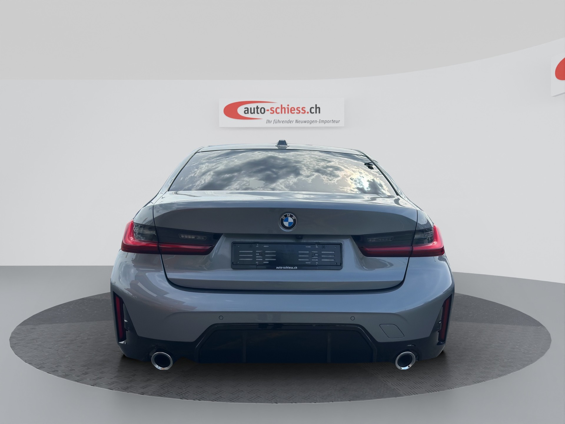 BMW 330I M Sport OPF Limousine-image-3